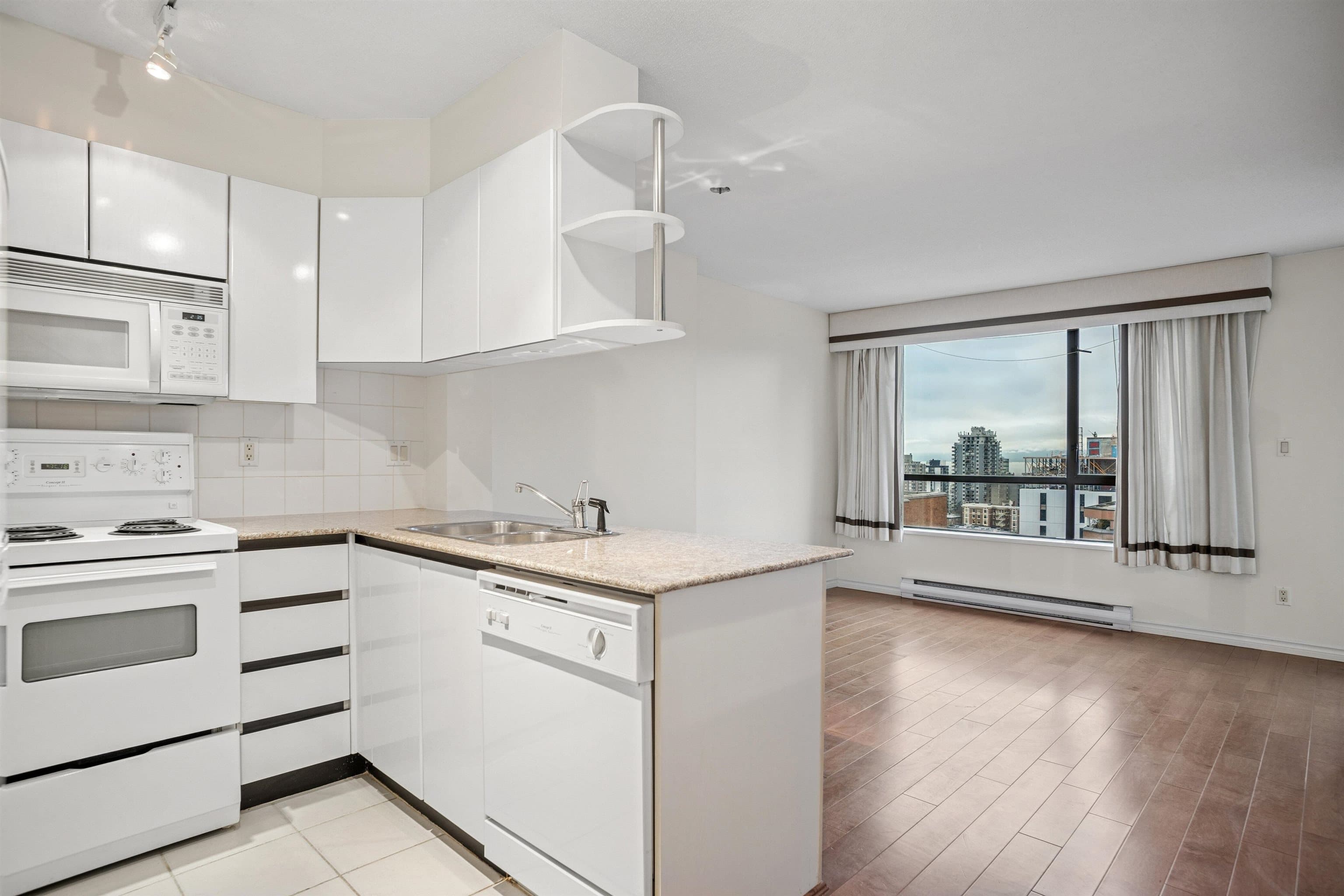 2409 - 1189 Howe Street, Vancouver
