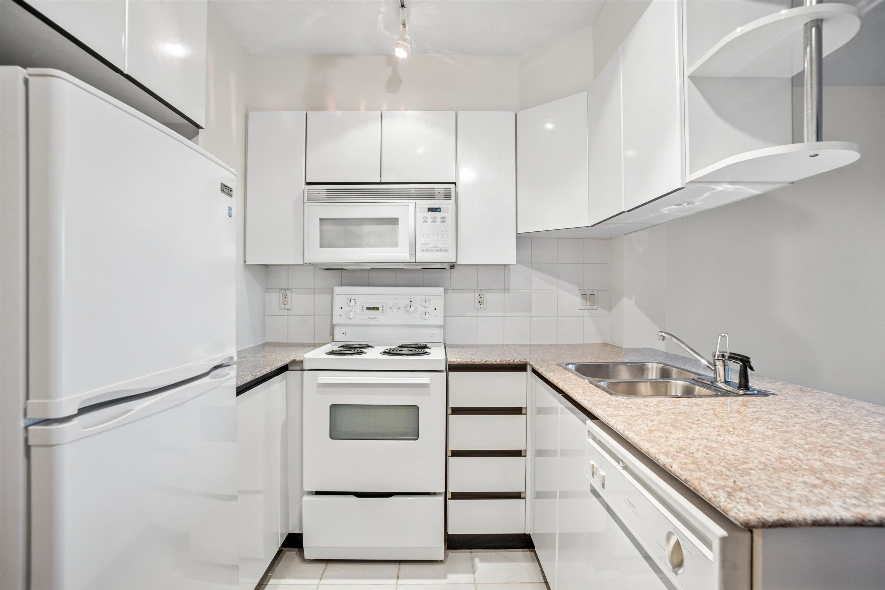 2409 - 1189 Howe Street, Vancouver, V6Z 2X4 — photo 5