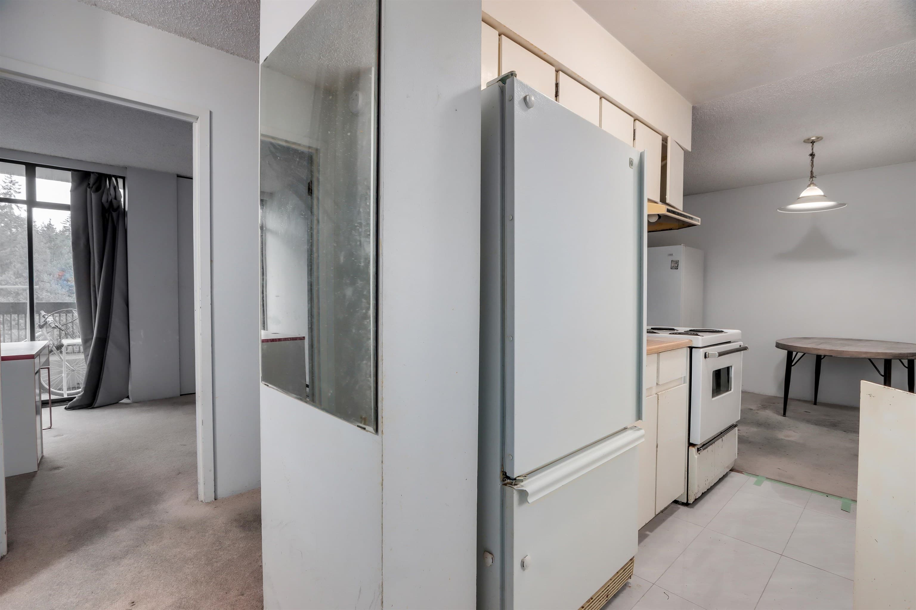 904 - 5932 Patterson Avenue, Burnaby, V5H 4B4 — photo 4