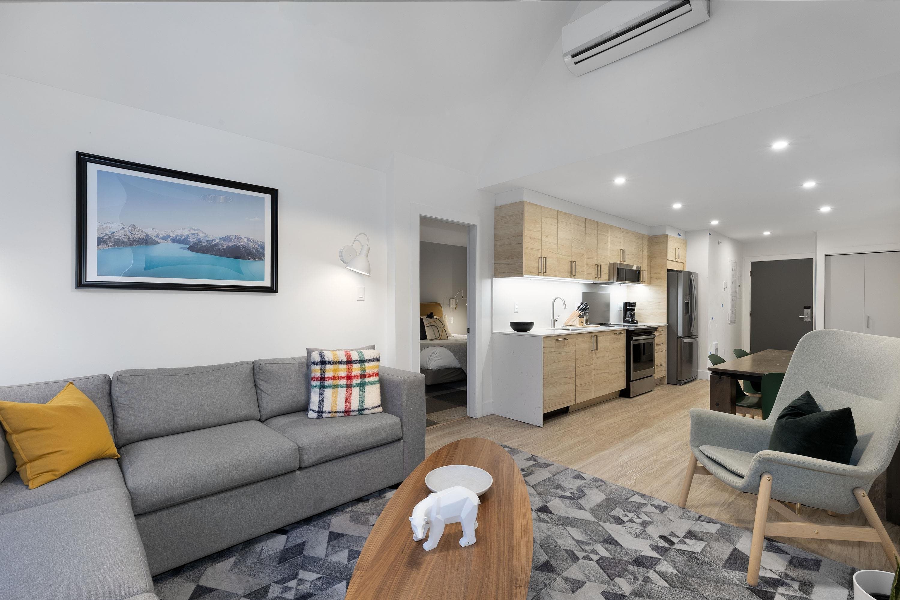 302 - 4365 Northlands Boulevard, Whistler, V8E 1C4 — photo 4