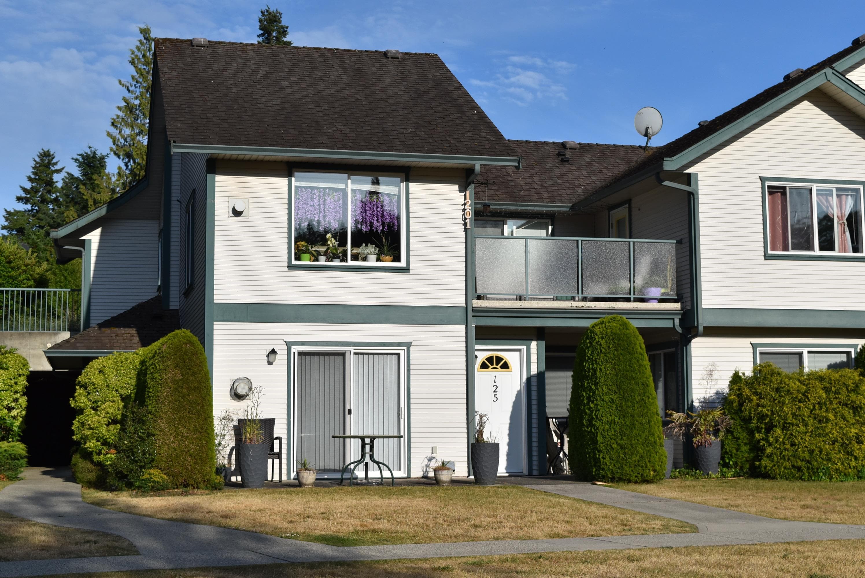 125 - 5711 Ebbtide Street, Sechelt