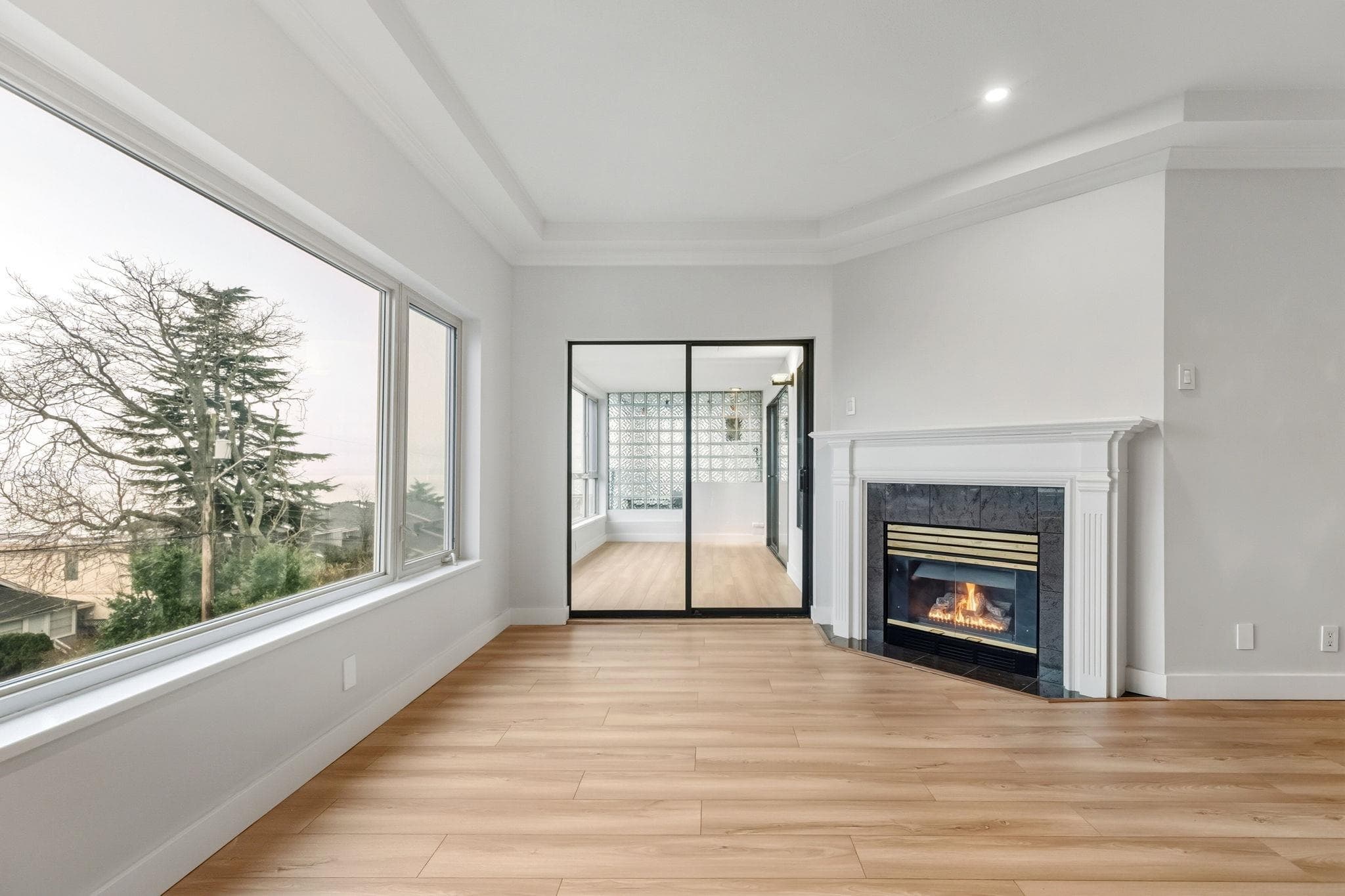 204 - 15176 Buena Vista Avenue, White Rock, V4B 1Y3 — photo 3