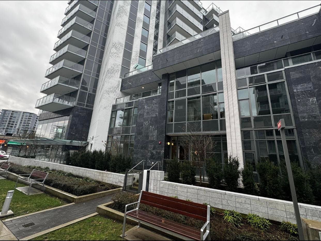 TH2 - 8555 Capstan Way, Richmond, V6X 0W1 — photo 2