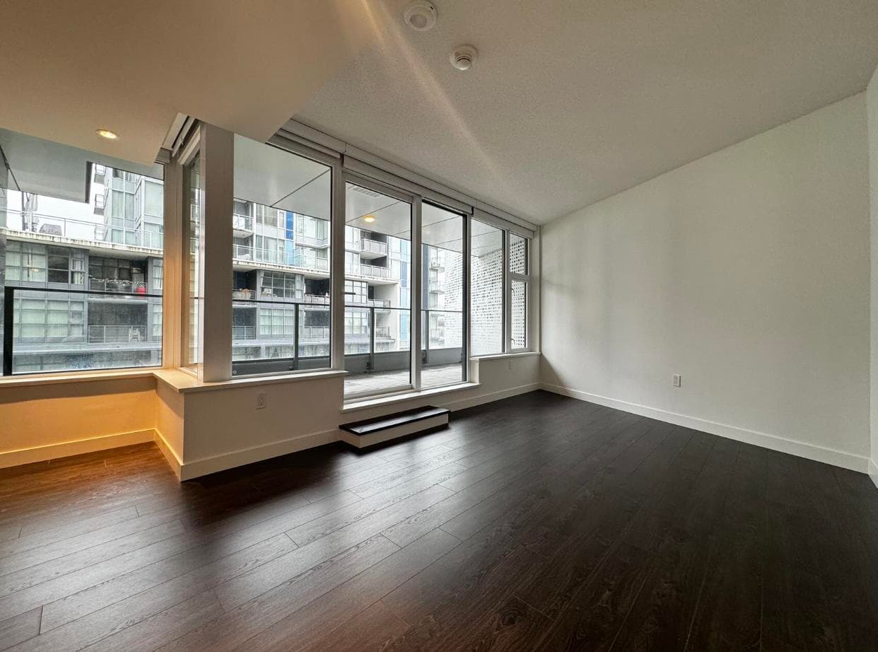 TH2 - 8555 Capstan Way, Richmond, V6X 0W1 — photo 4