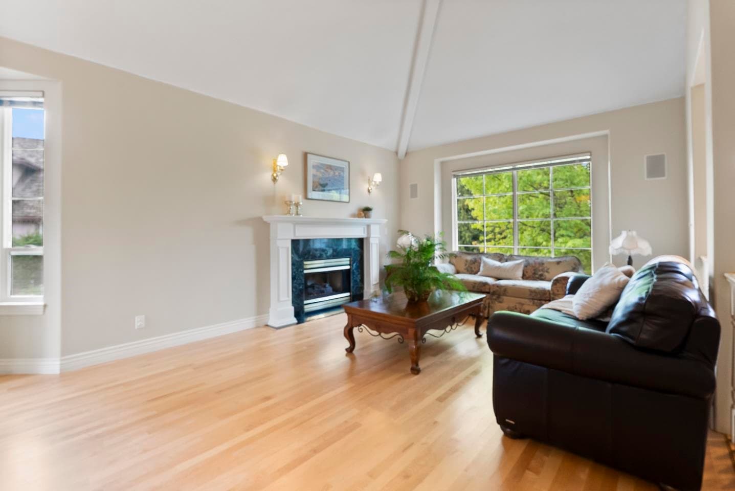 15355 Sequoia Drive, Surrey, V3S 8N4 — photo 2