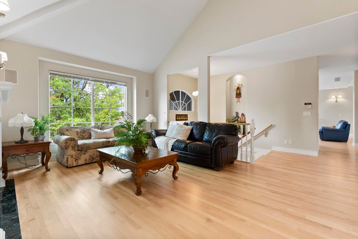 15355 Sequoia Drive, Surrey, V3S 8N4 — photo 3