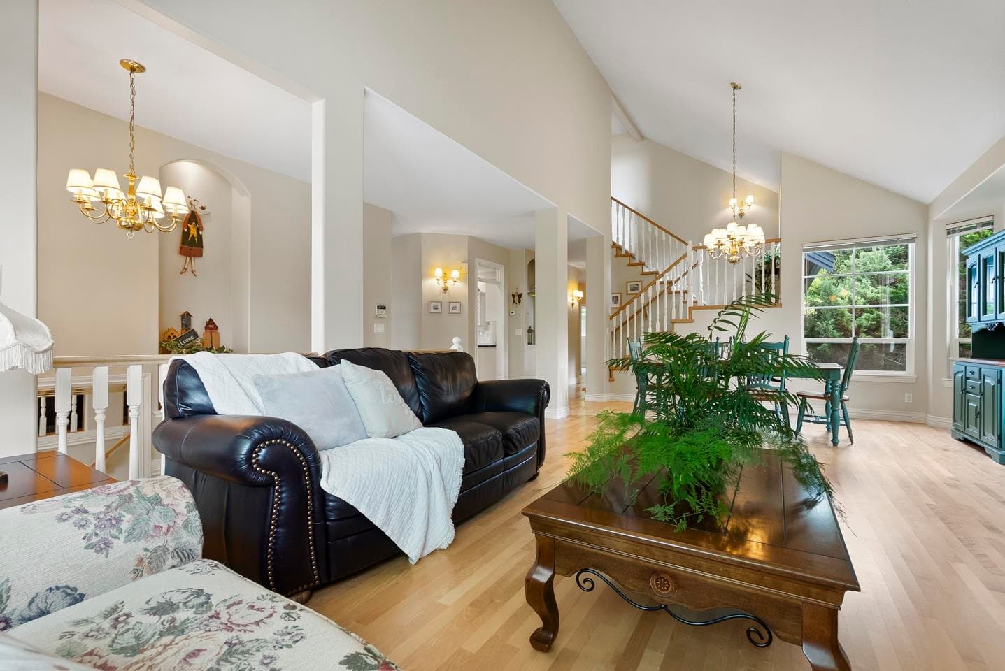 15355 Sequoia Drive, Surrey, V3S 8N4 — photo 4