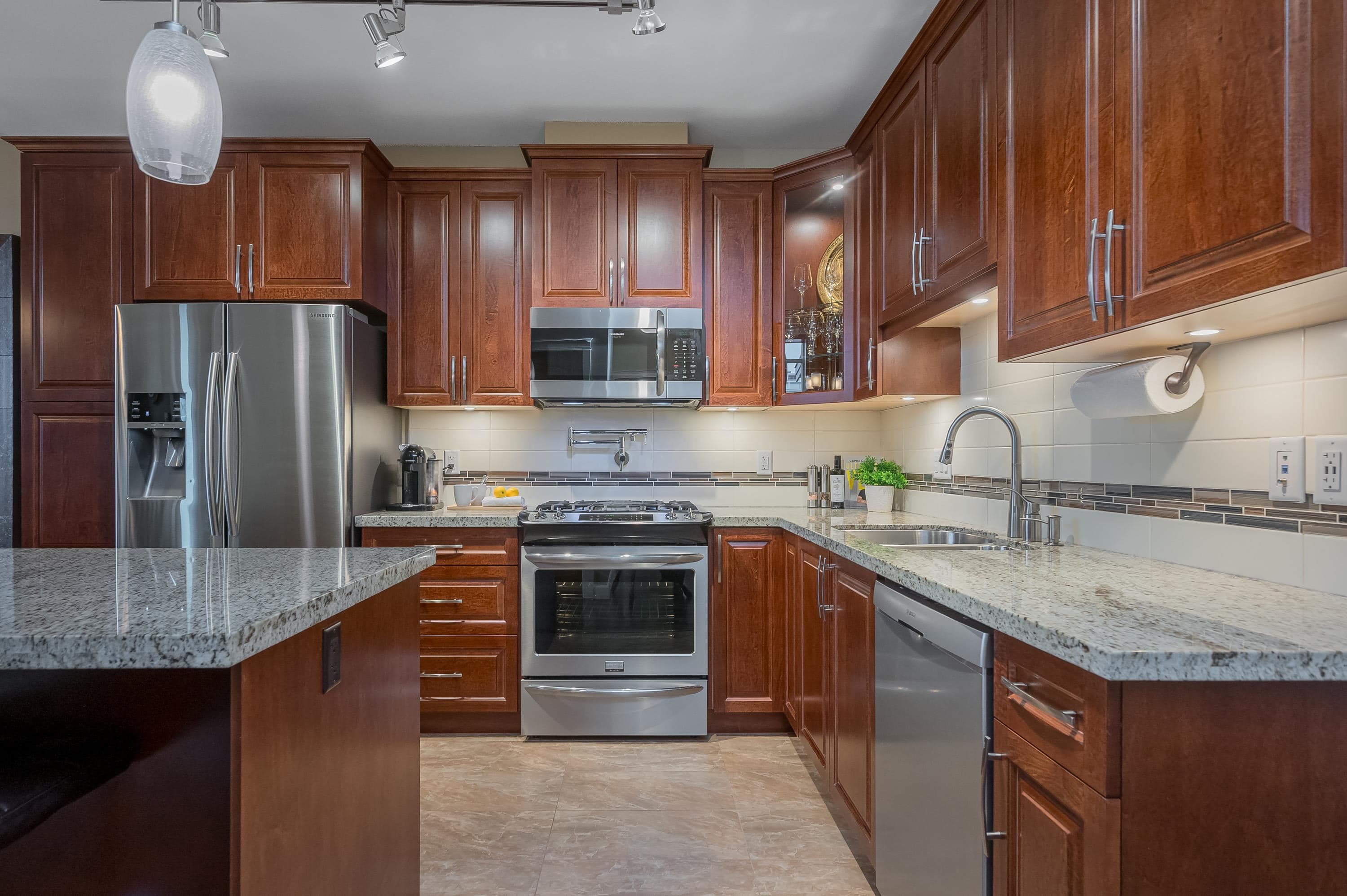 A503 - 8218 207a Street, Langley, V2Y 0X9 — photo 3