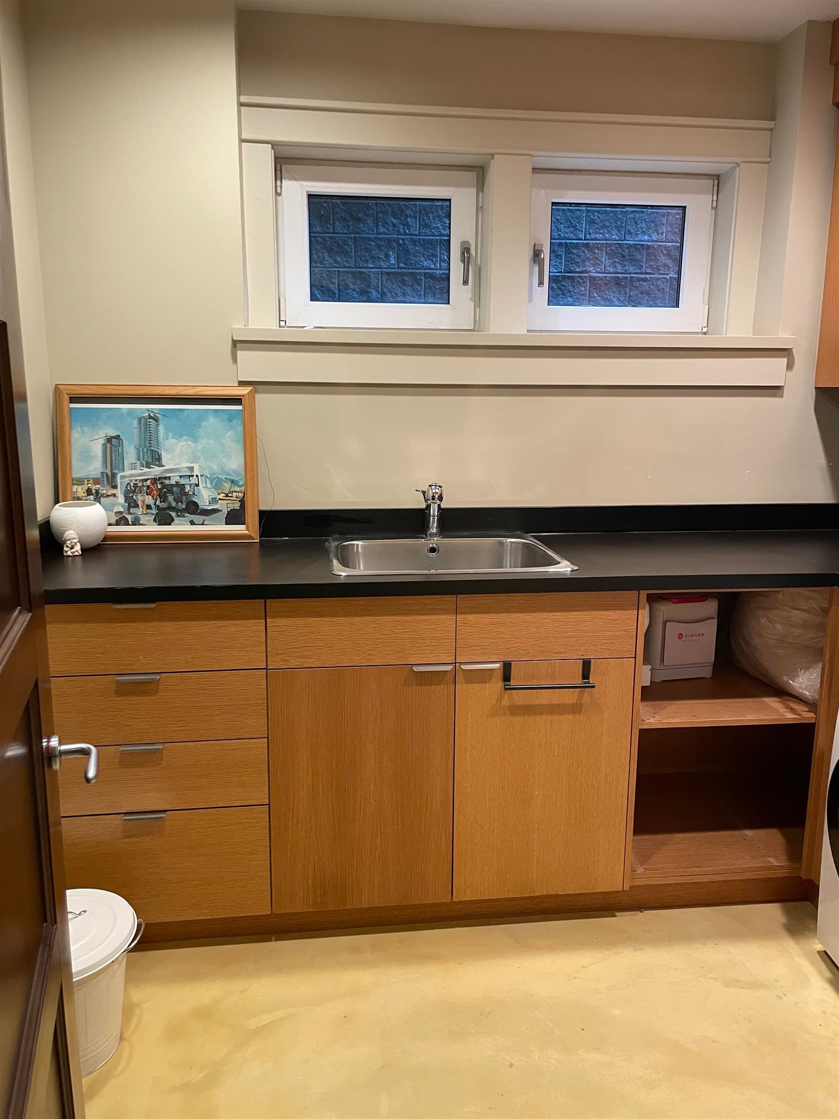 Suite - 7589 Curtis Street, Burnaby, V5A 4W7 — photo 4