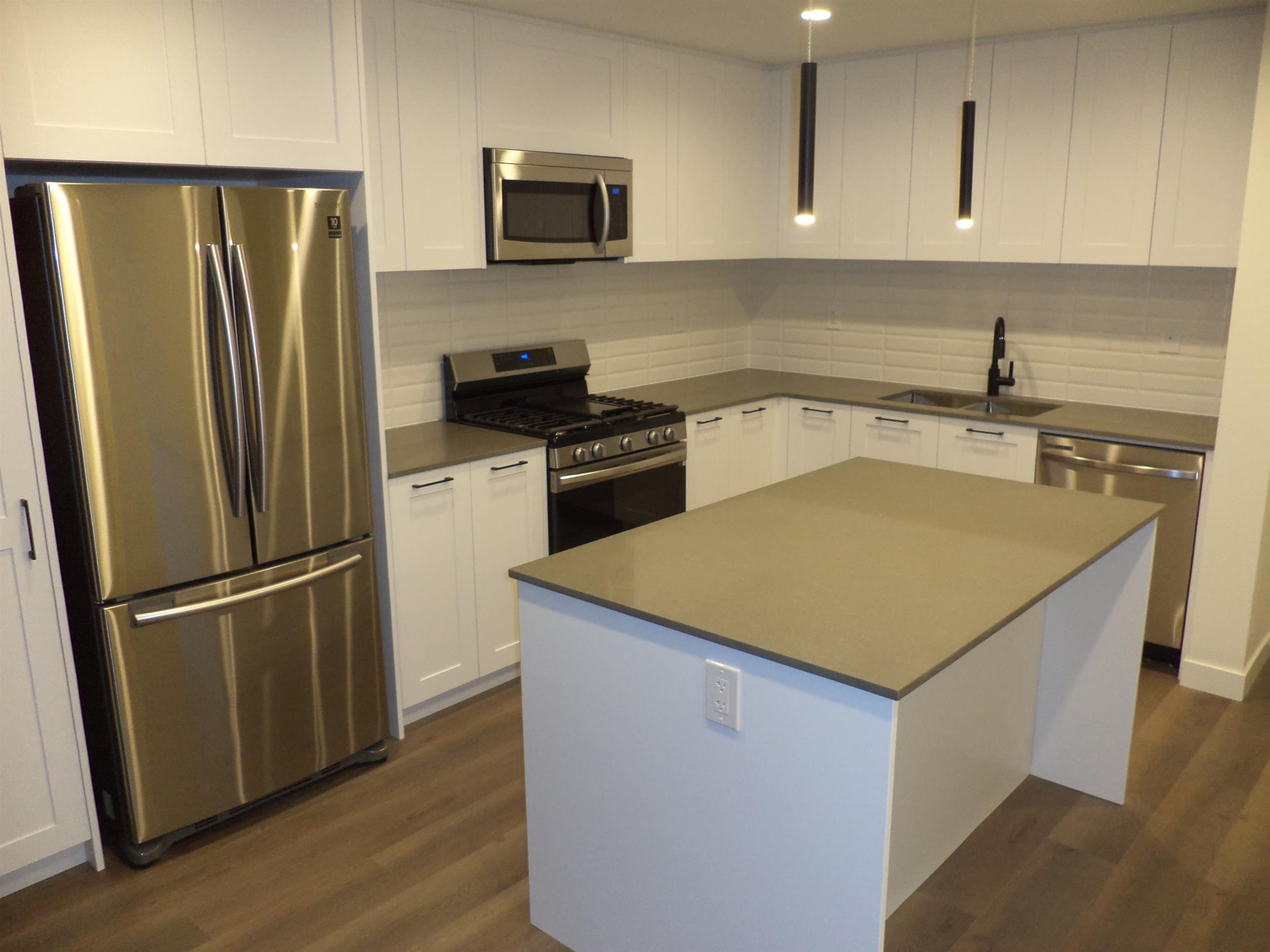 305 - 20052 83a Avenue, Langley, V2Y 3P4 — photo 3