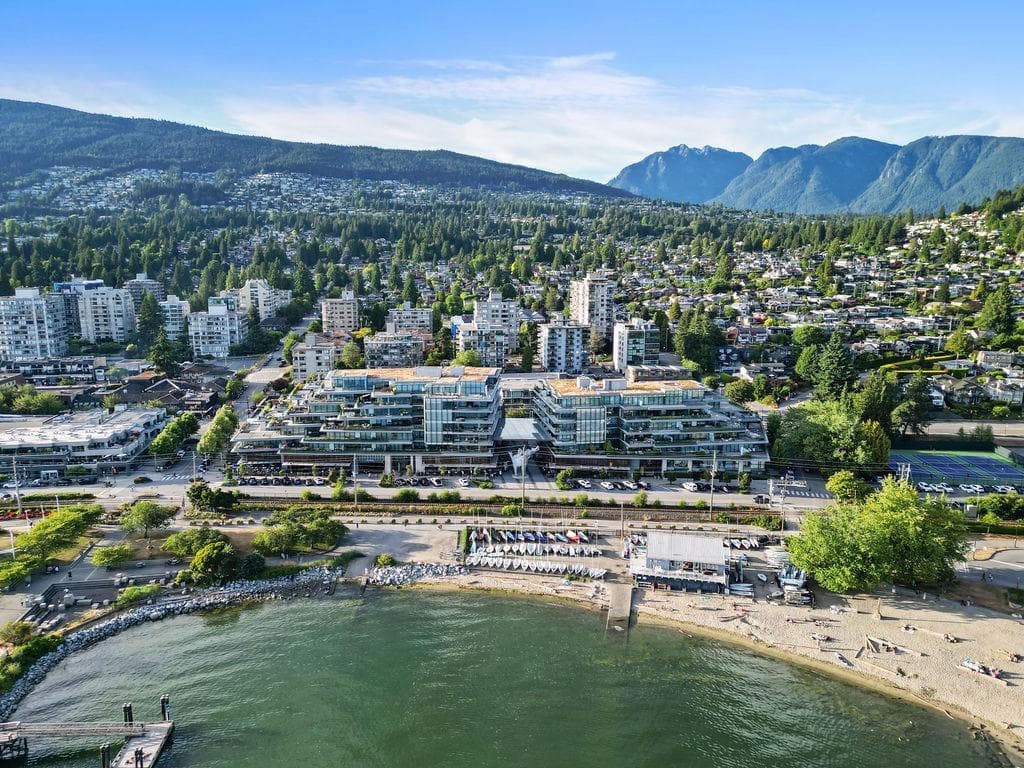 203 - 1331 Marine Drive, West Vancouver, V7T 1B6 — photo 3