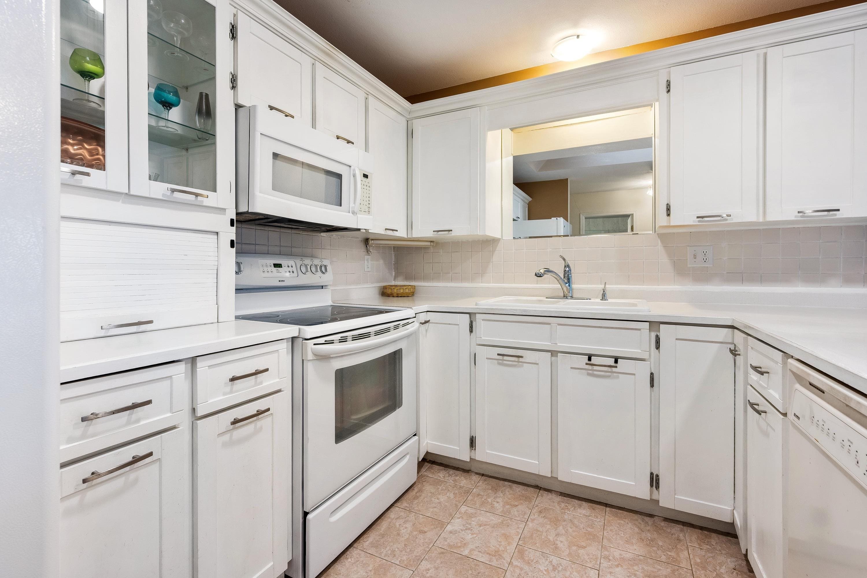 307 - 45660 Knight Road, Chilliwack, V2R 2X4 — photo 5