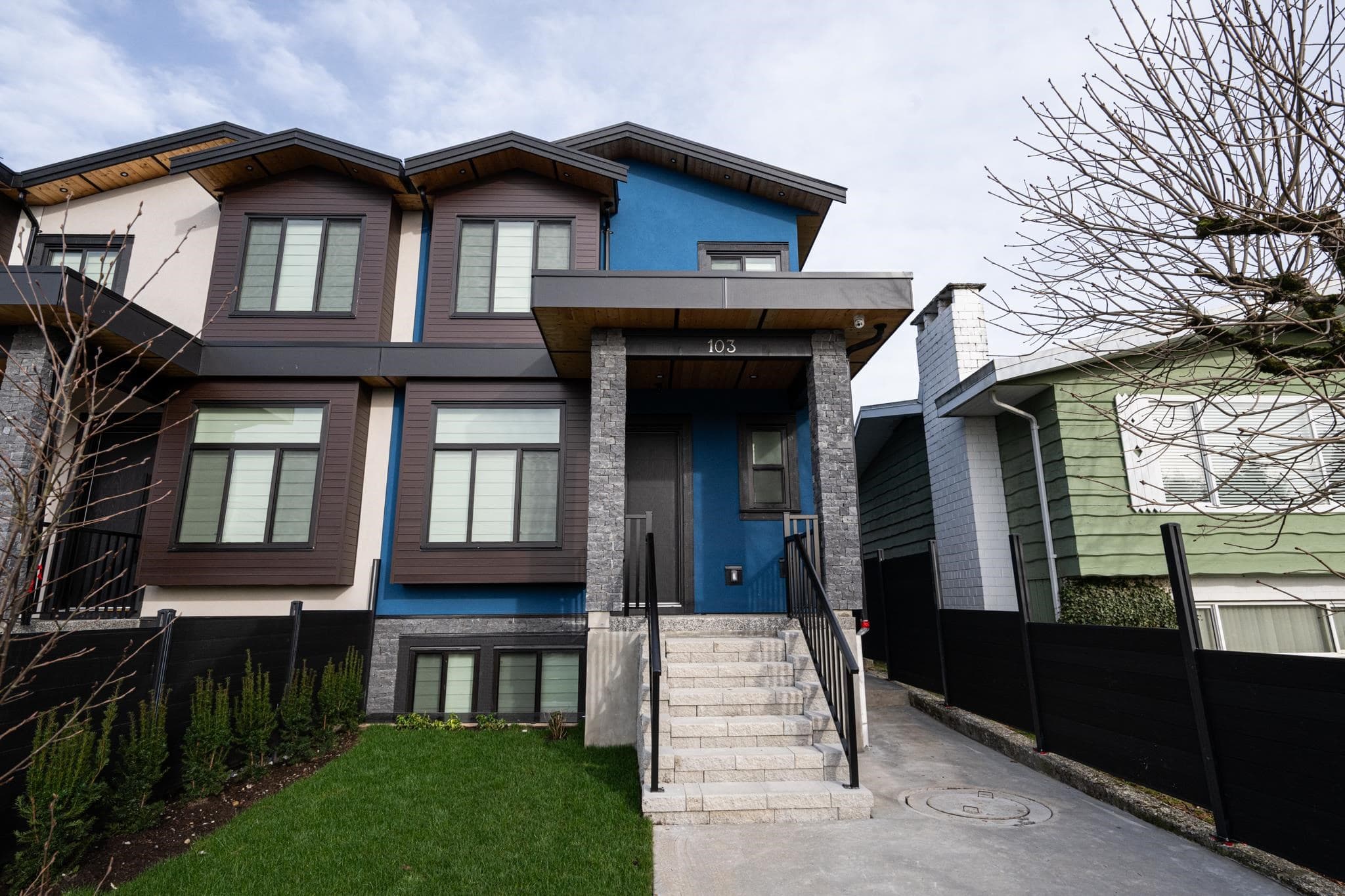 103 - 1149 Dansey Avenue, Coquitlam, V3K 3H5 — photo 2