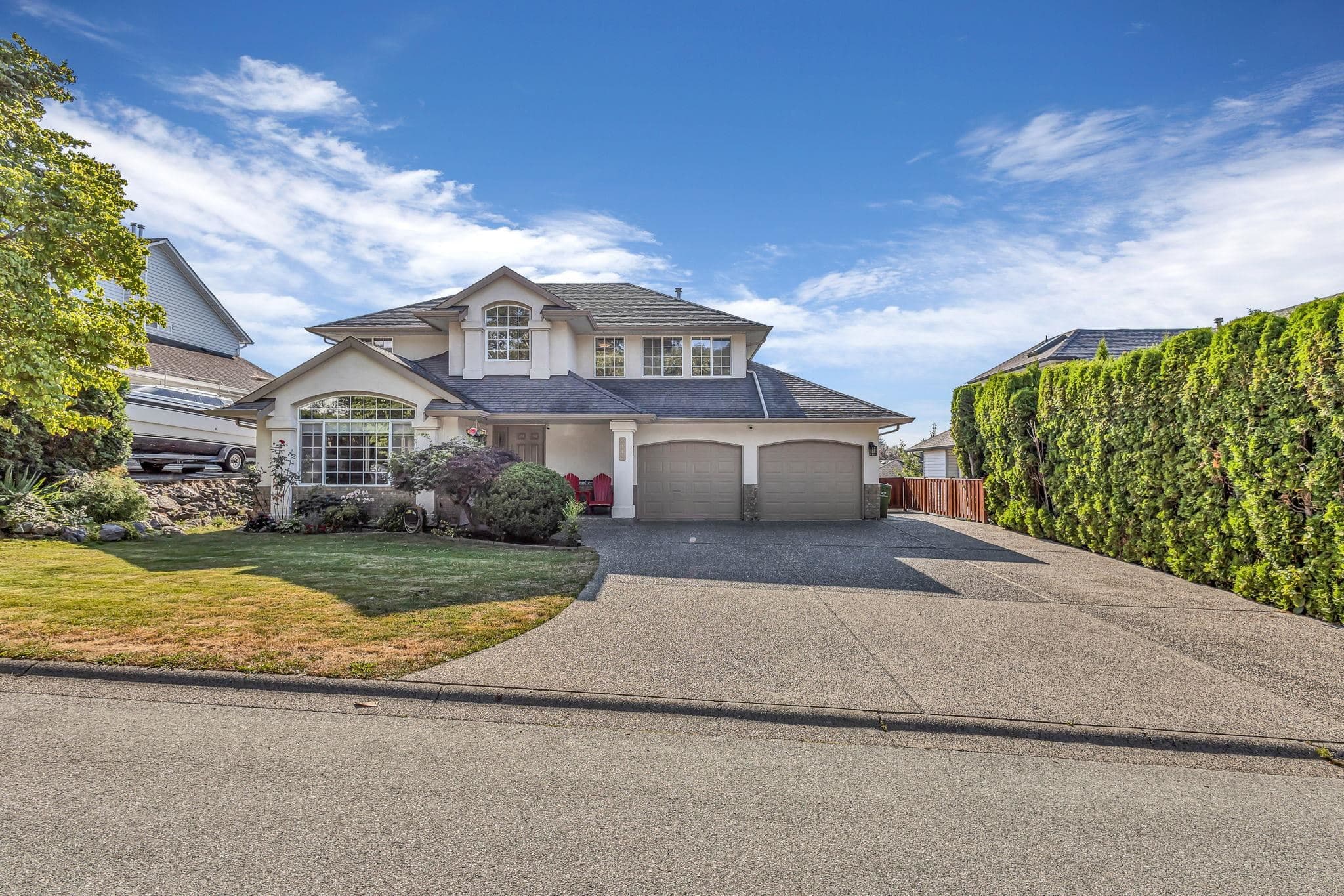 5445 Highroad Crescent, Chilliwack, V2R 3Y1 — photo 1