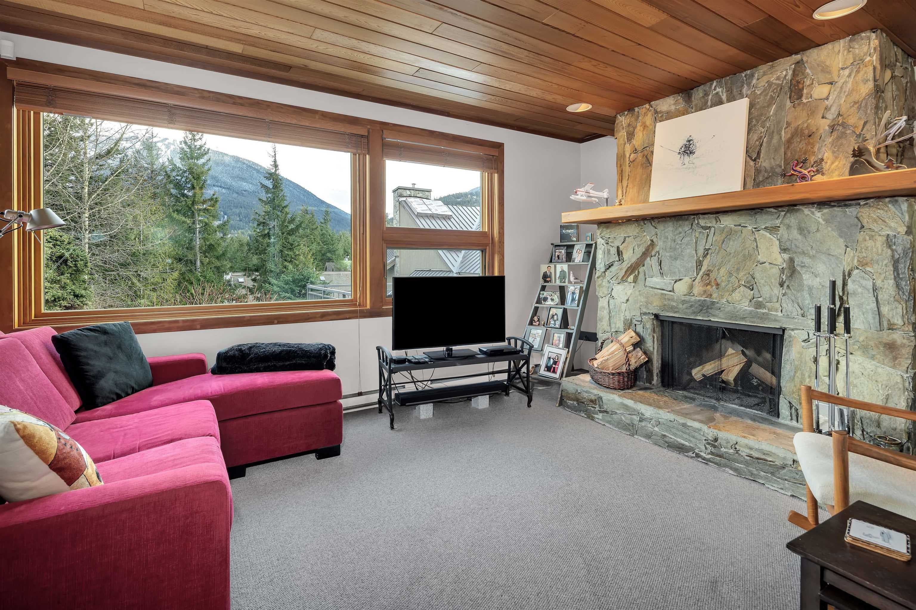109 - 6117 Eagle Drive, Whistler, V8E 0E1 — photo 2