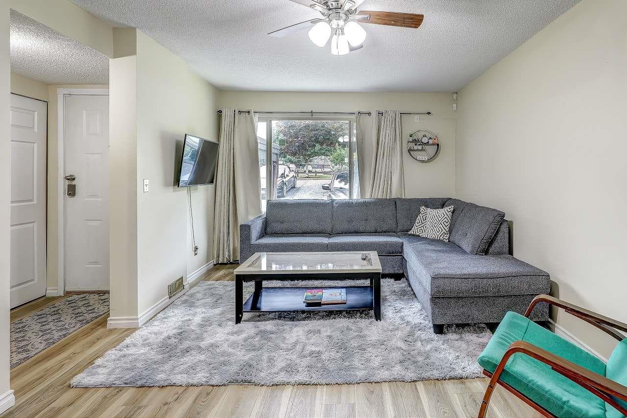 6928 134 Street, Surrey, V3W 4S9 — photo 3