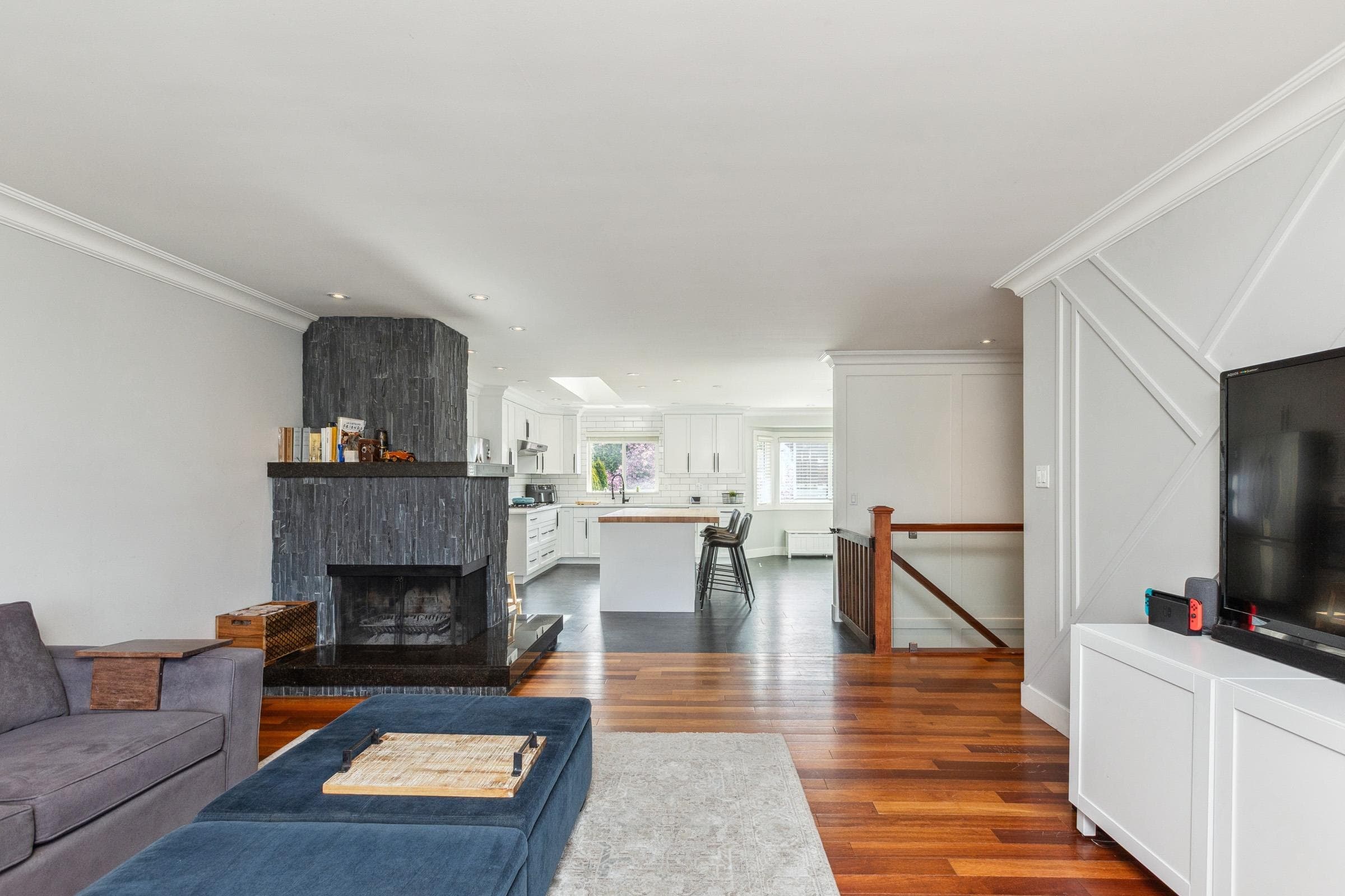14418 16a Avenue, Surrey, V4A 5T8 — photo 5