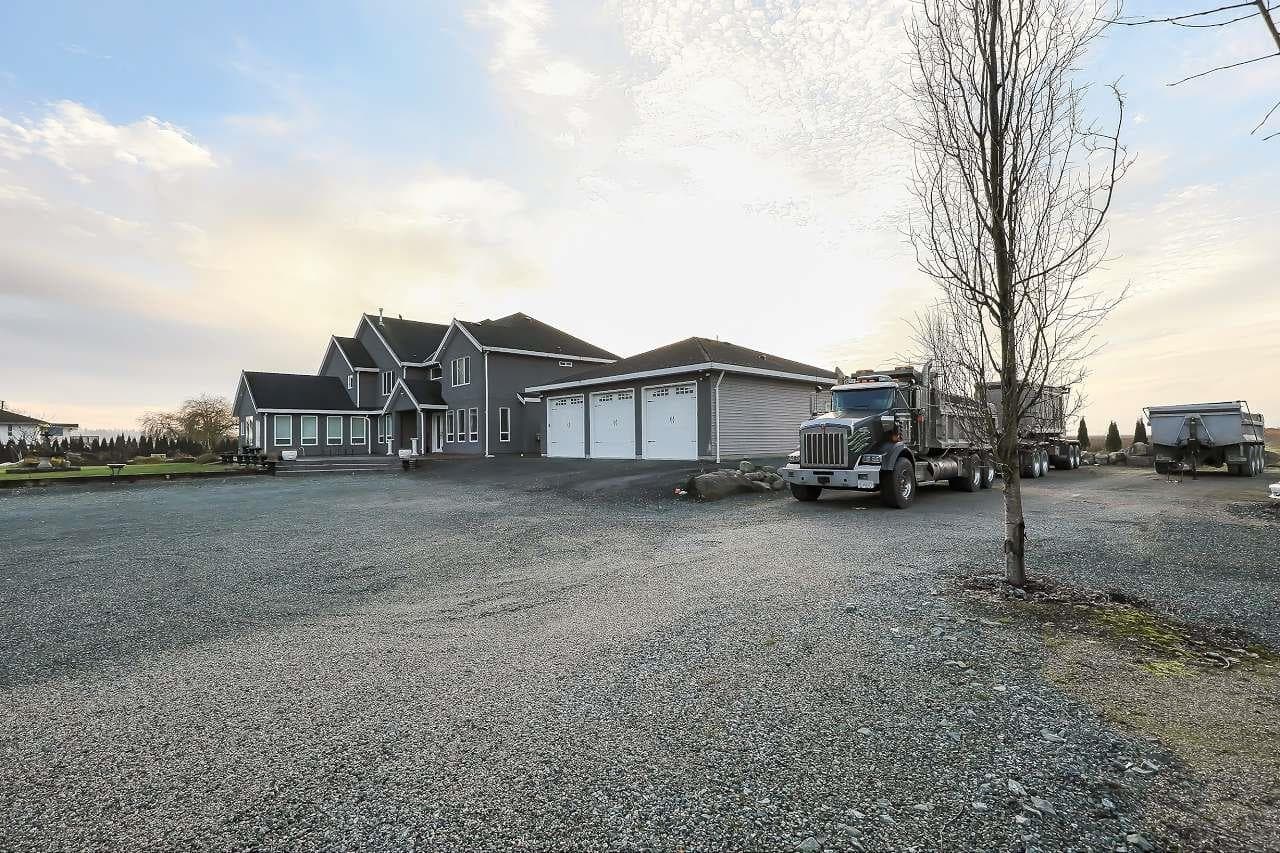 8415 184 Street, Surrey, V4N 6G4 — photo 2