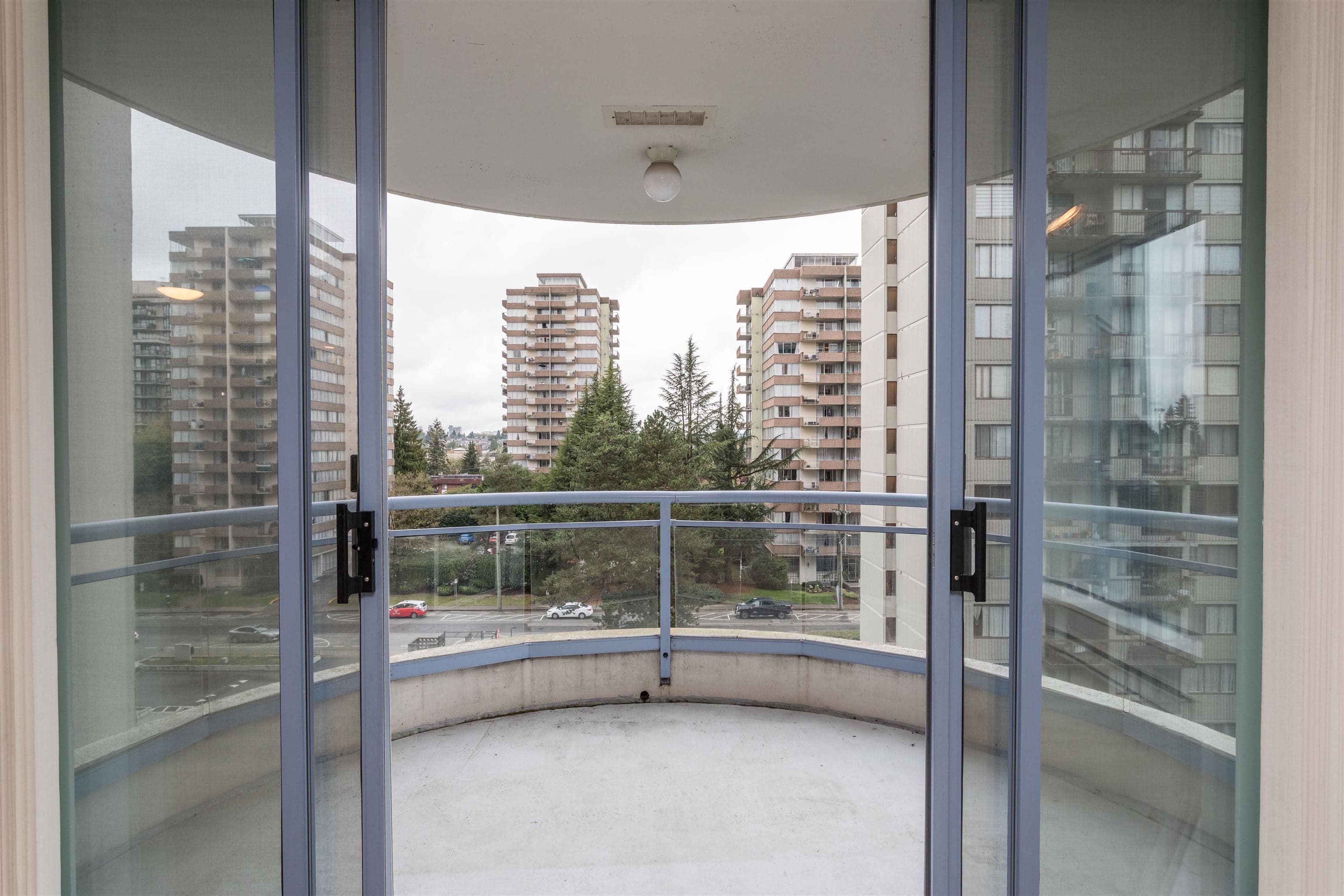702 - 719 Princess Street, New Westminster, V3M 6T9 — photo 4
