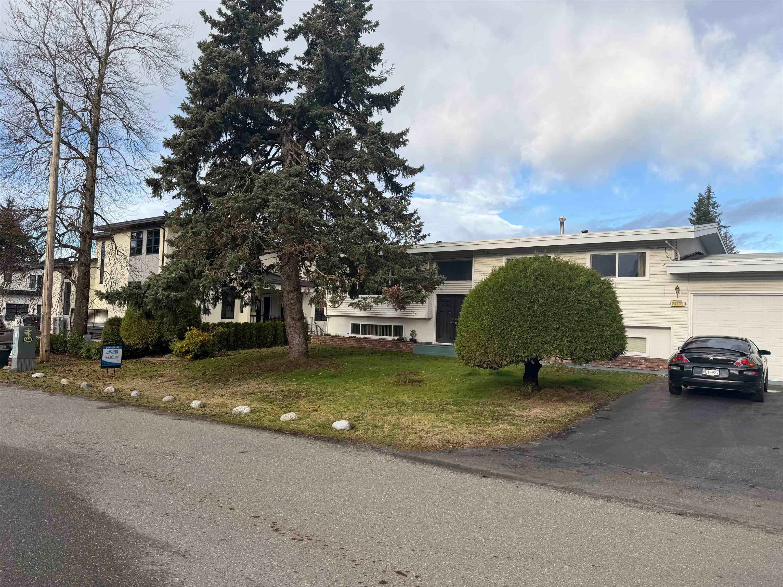 2449 Adelaide Street, Abbotsford, V2T 3L9 — photo 2