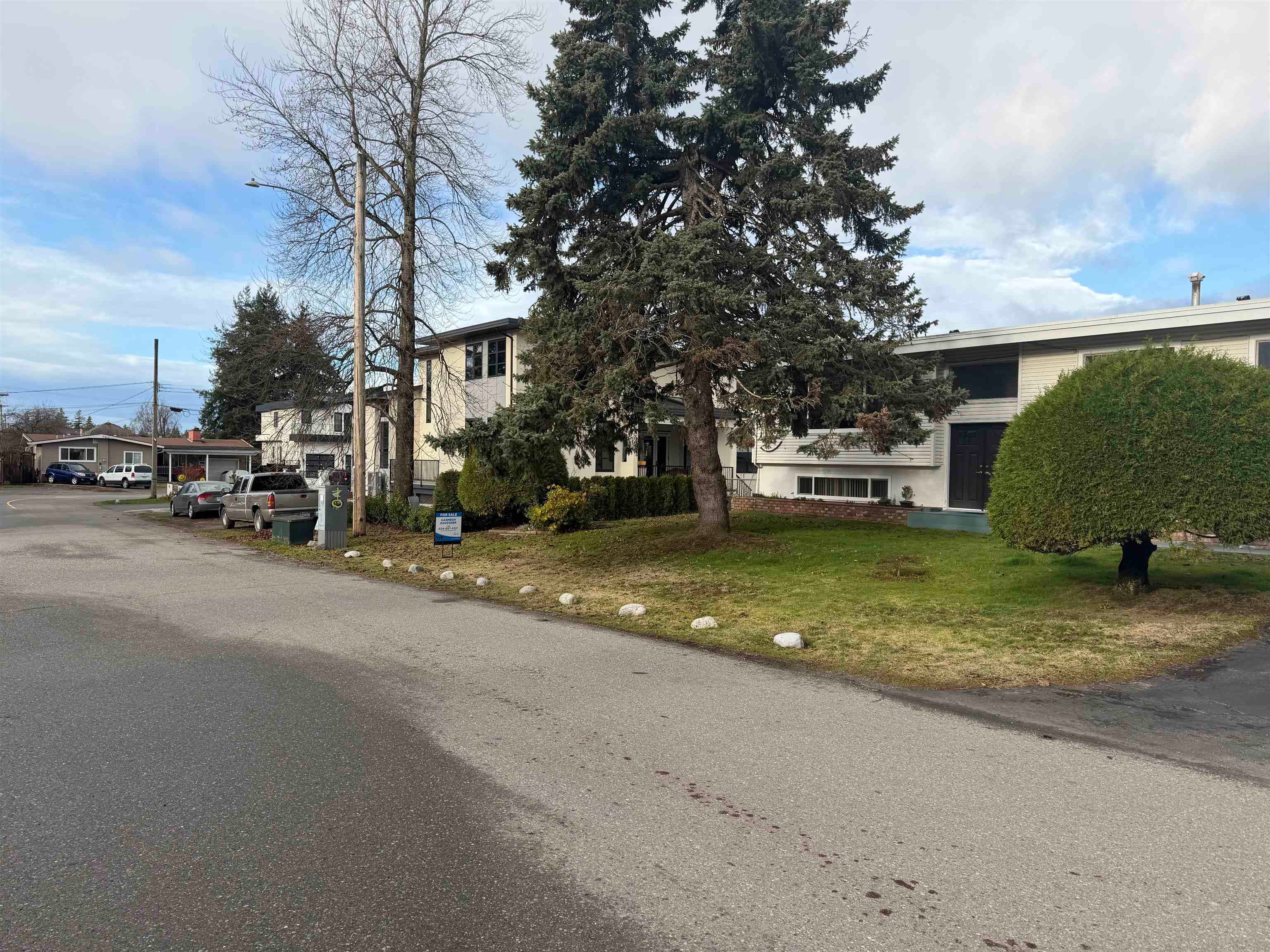 2449 Adelaide Street, Abbotsford, V2T 3L9 — photo 4