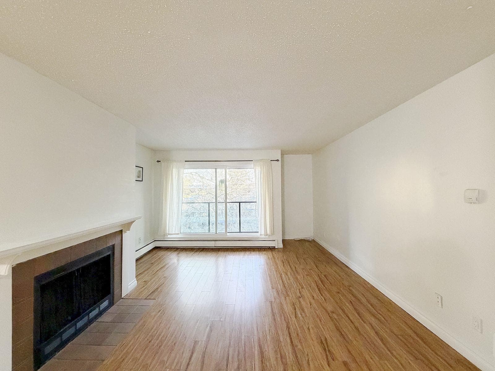 302 - 8591 Westminster Highway, Richmond, V6X 3E2 — photo 1