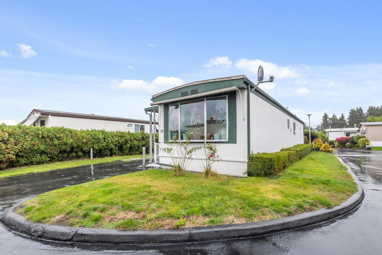 36 - 8254 134 Street, Surrey