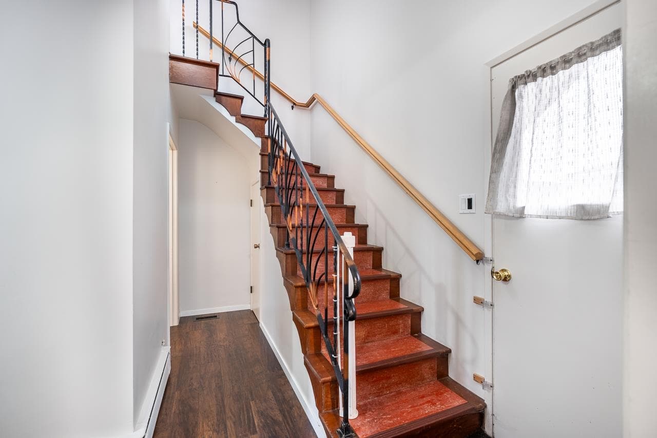4044 Parker Street, Burnaby, V5C 3B9 — photo 3