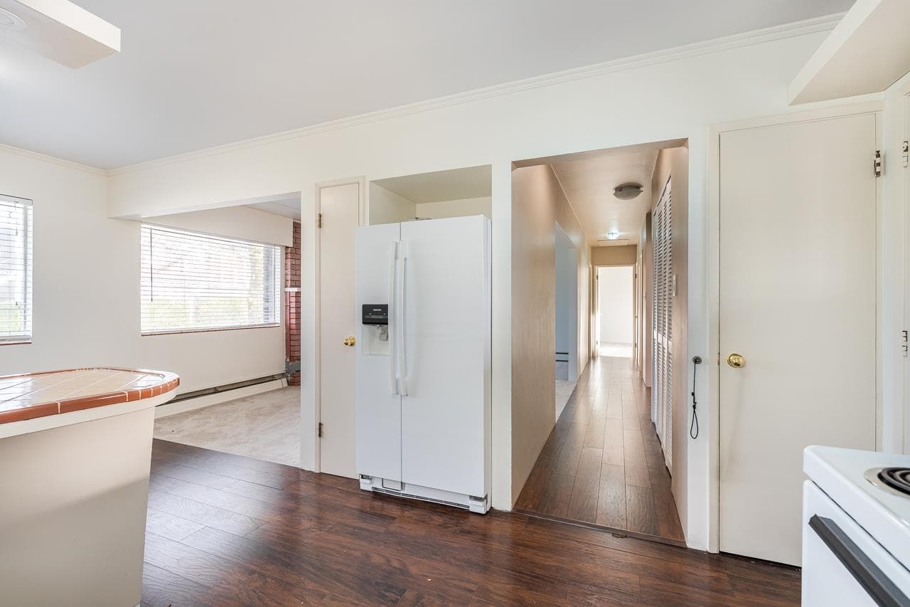 4044 Parker Street, Burnaby, V5C 3B9 — photo 5