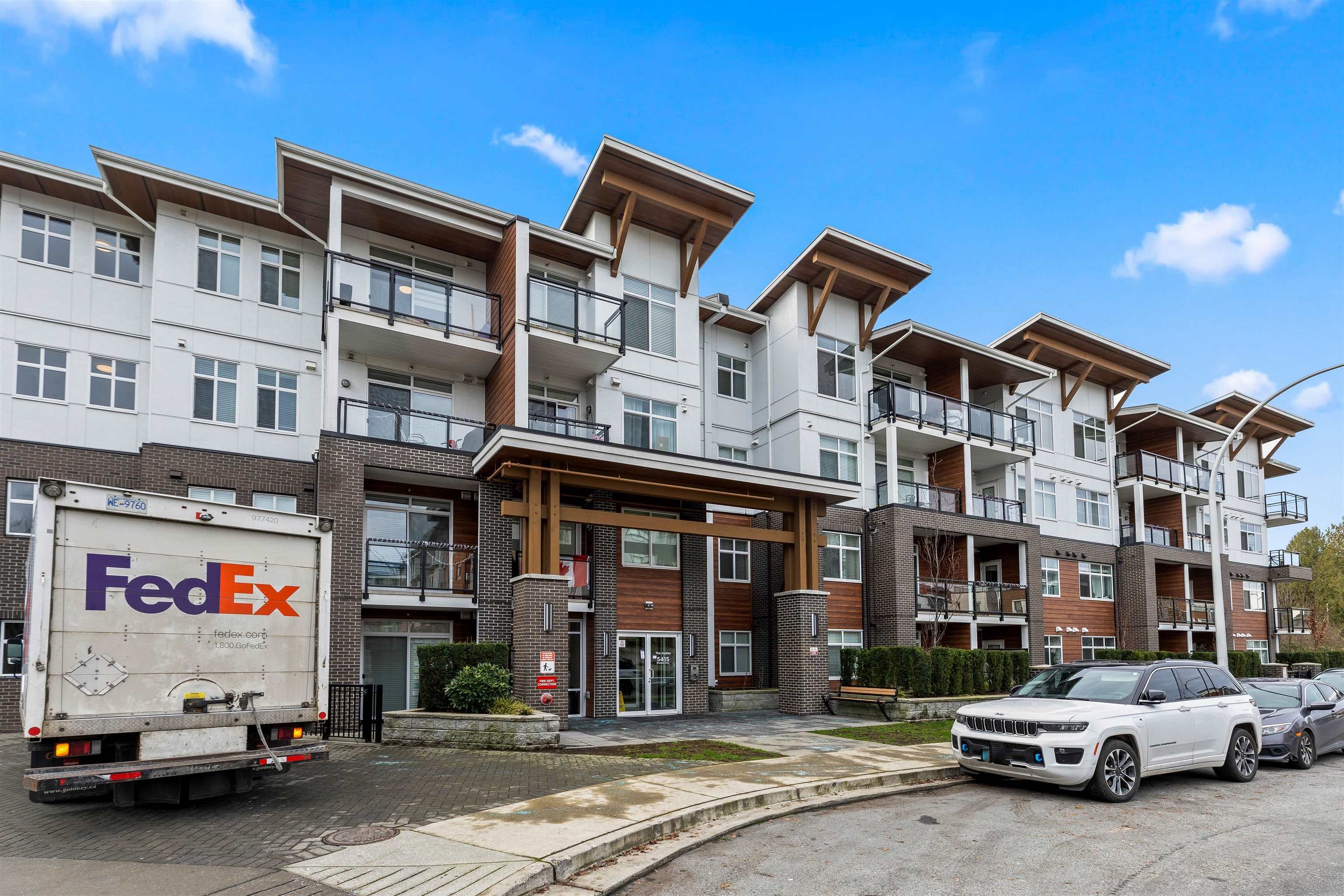 227 - 5415 Brydon Crescent, Langley, V3A 0N4 — photo 2