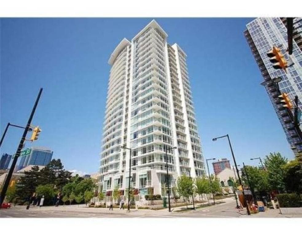 1609 - 161 W Georgia Street, Vancouver, V6B 0K9 — photo 1