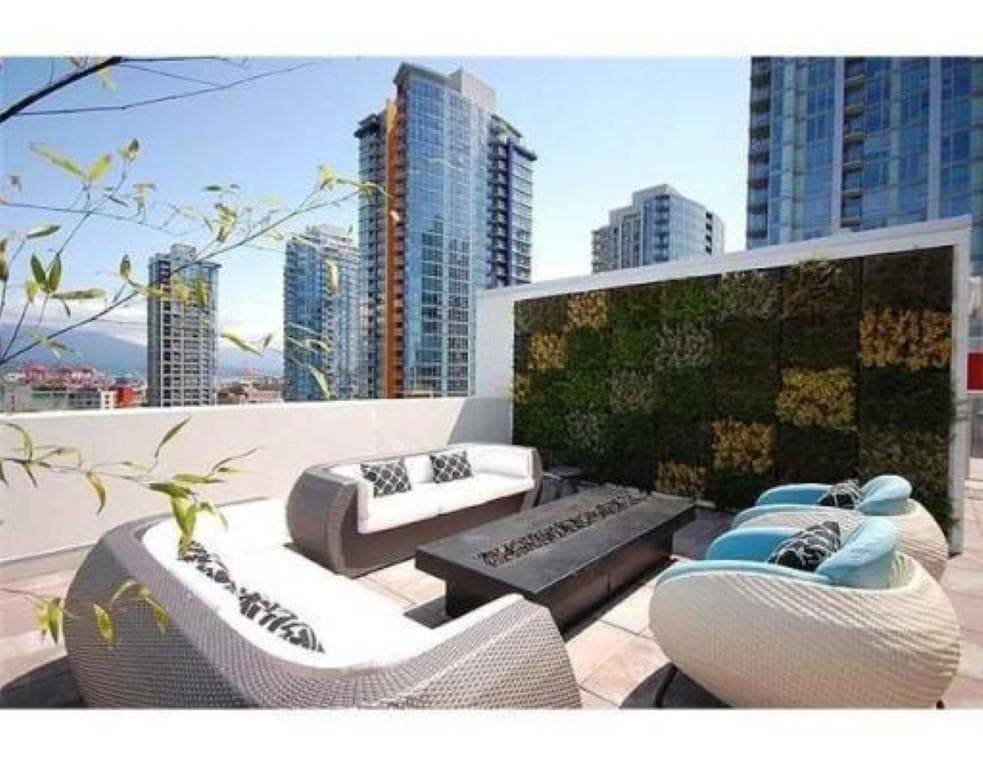 1609 - 161 W Georgia Street, Vancouver, V6B 0K9 — photo 5