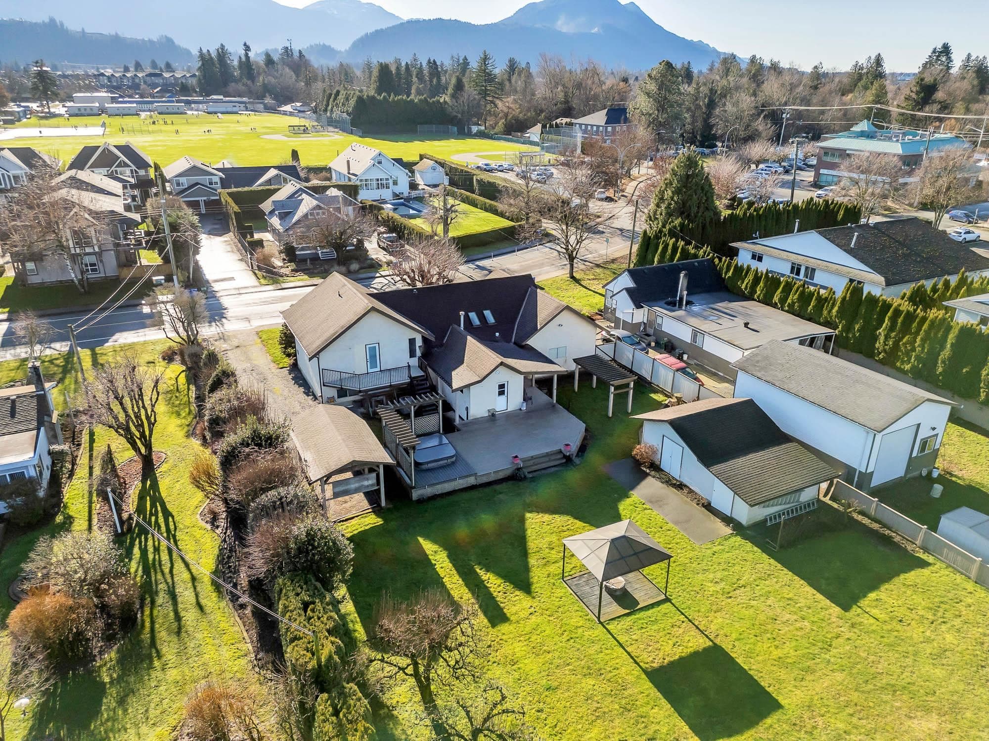 45757 Britton Avenue, Chilliwack, V2R 1X7 — photo 5
