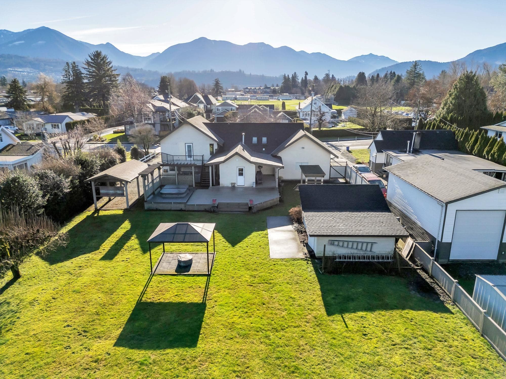 45757 Britton Avenue, Chilliwack, V2R 1X7 — photo 4