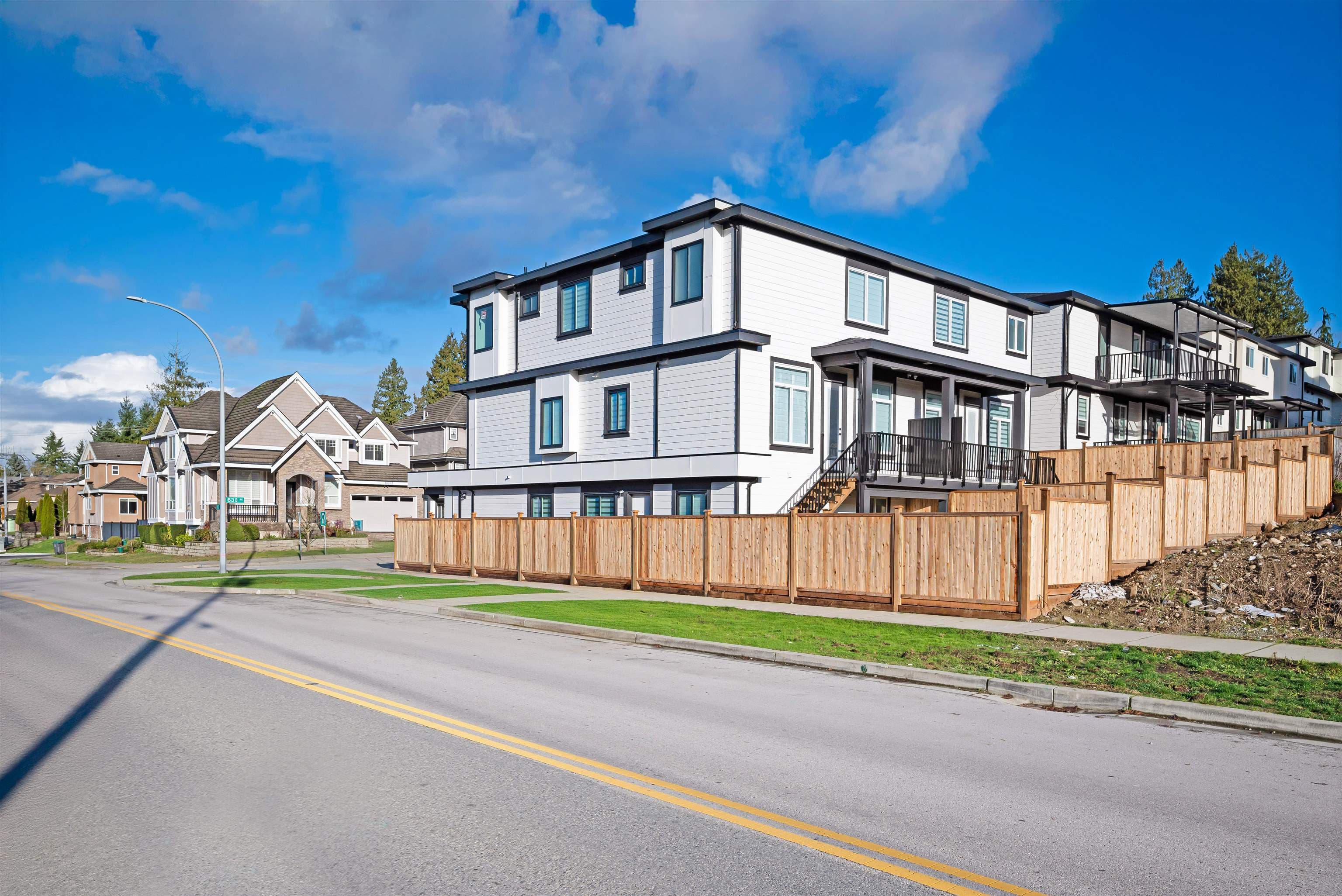 102 - 18002 63b Avenue, Surrey, V3S 4G1 — photo 4