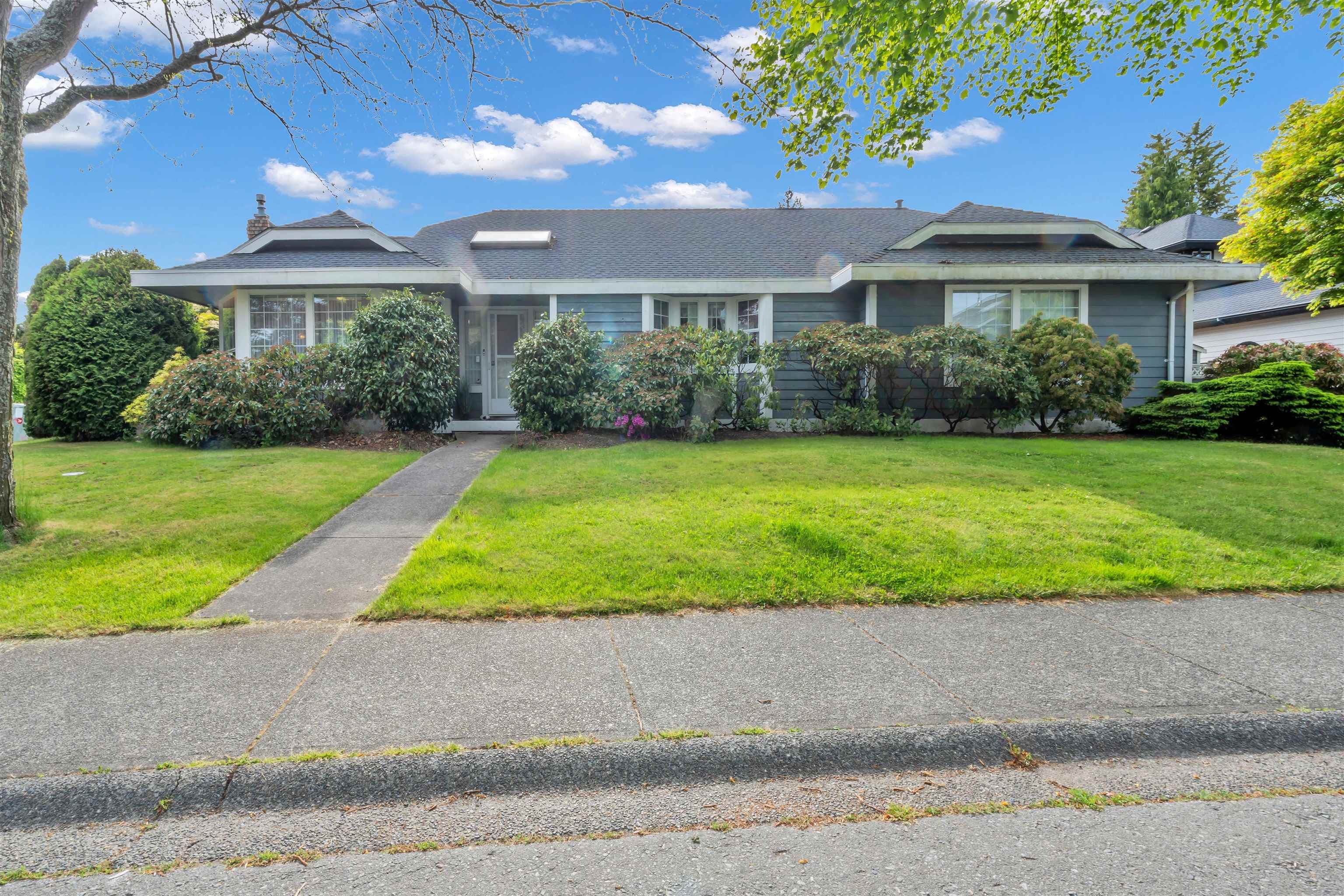 2151 148a Street, Surrey, V4A 8L7 — photo 2