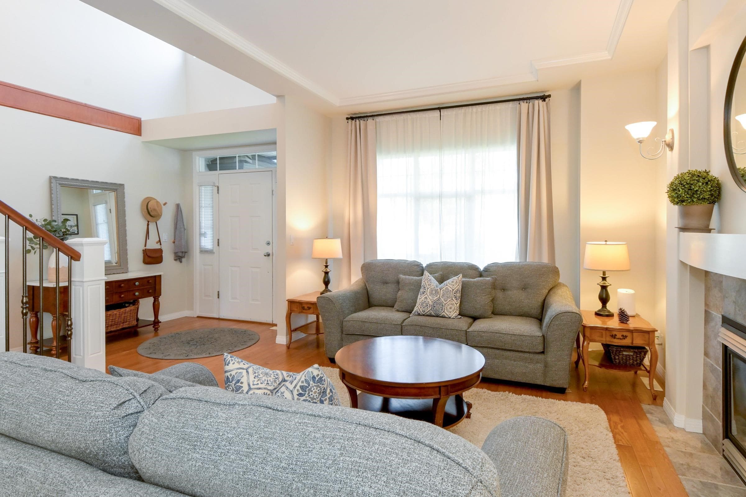 18290 Claytonwood Crescent, Surrey, V3S 0M3 — photo 4