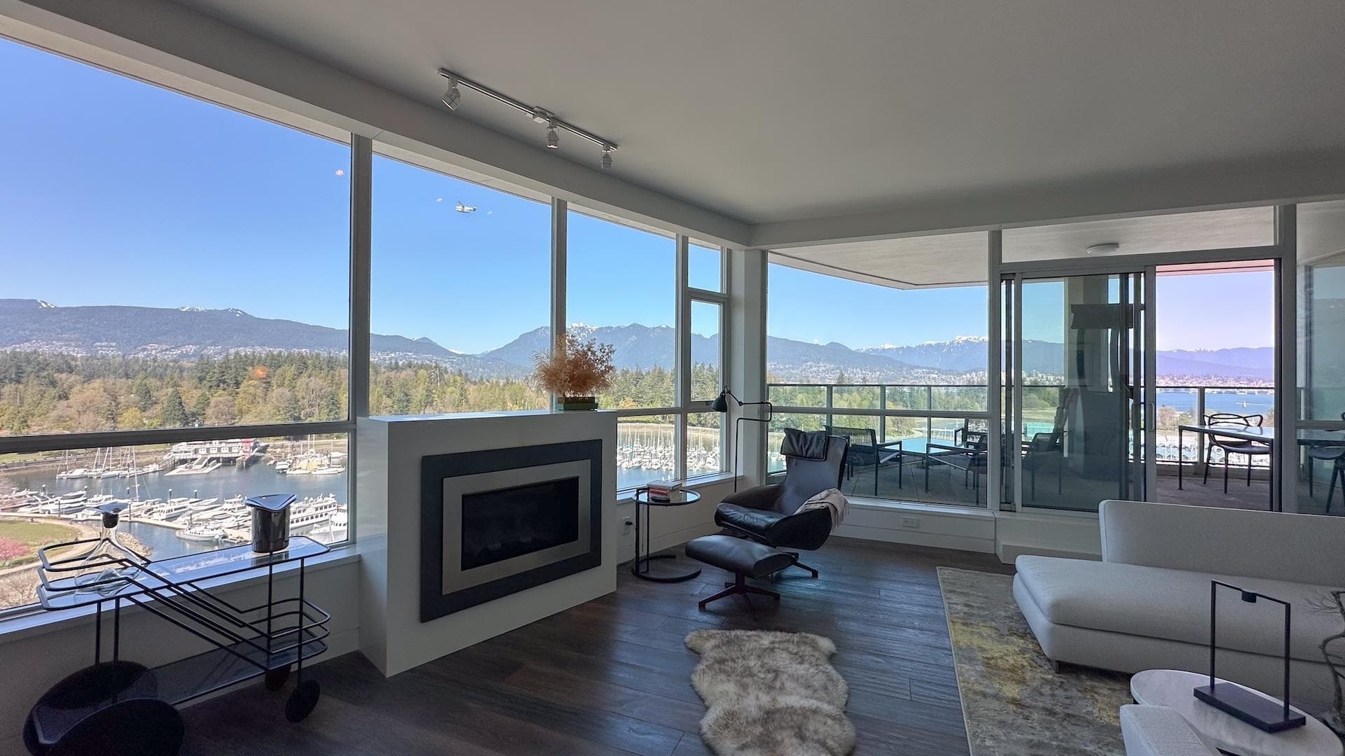 PH4 - 1777 Bayshore Dr, Vancouver, V6G 3H2 — photo 5