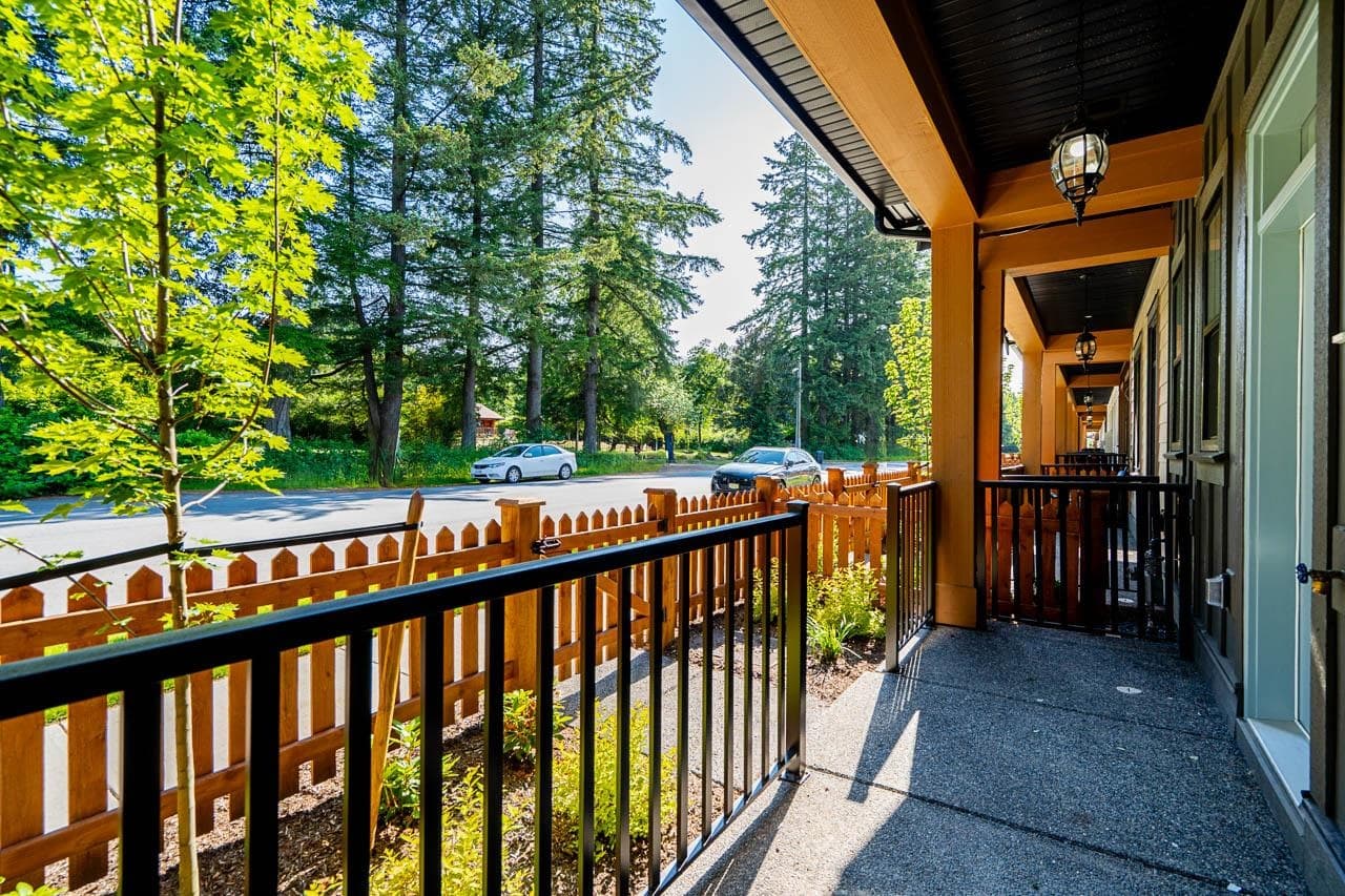 20545 74b Avenue, Langley, V2Y 3S8 — photo 3