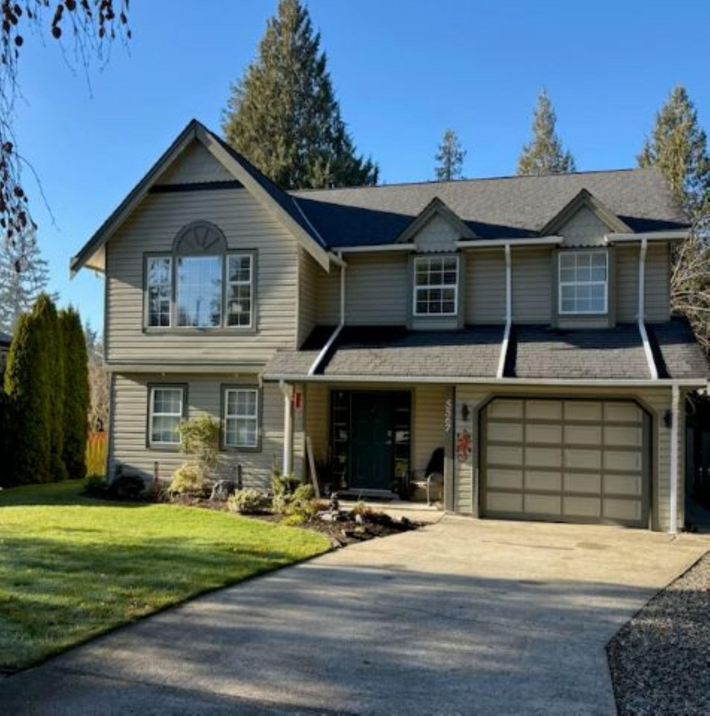 5567 Calli Place, Sechelt, V7S 0S6 — photo 2