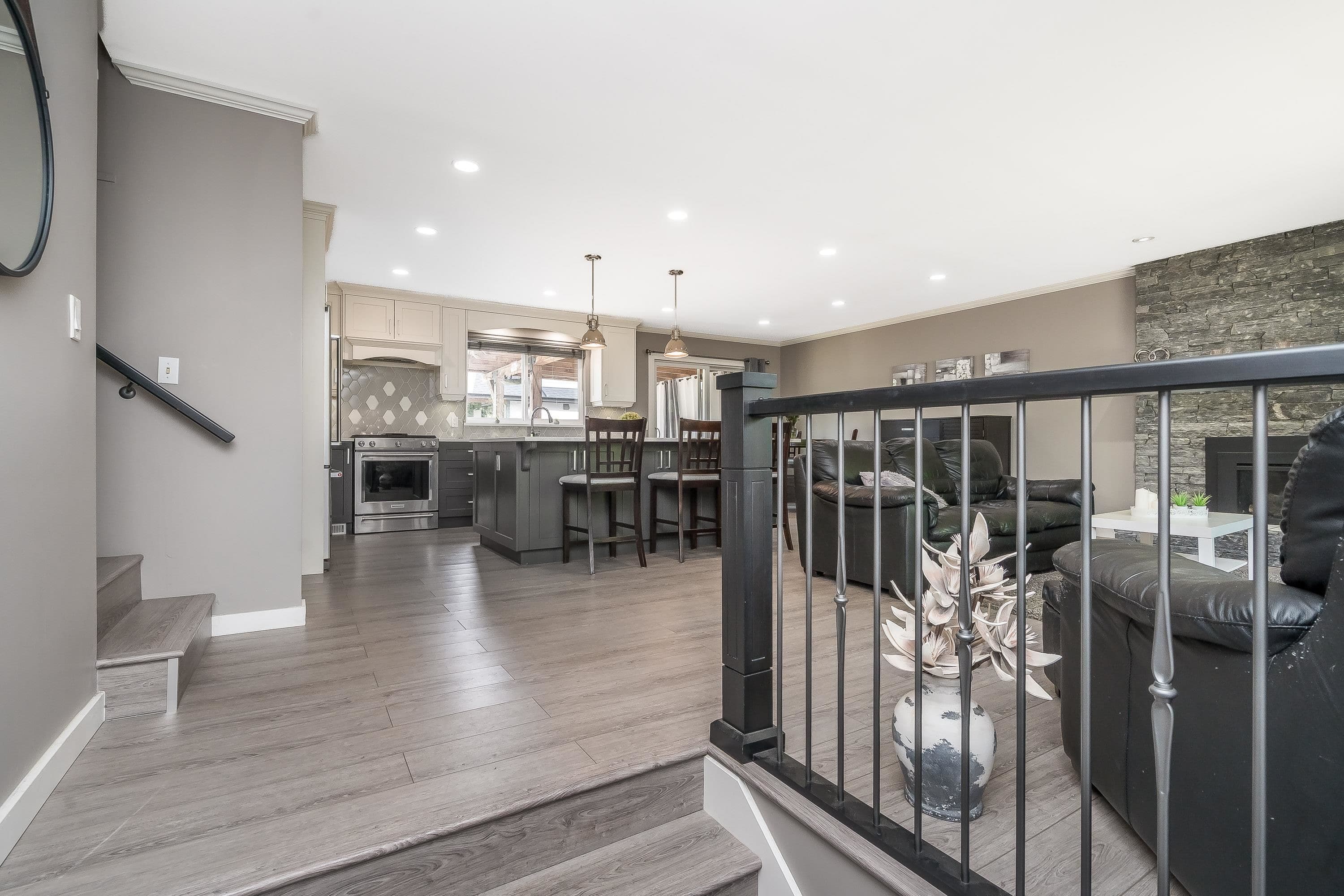 19934 45a Avenue, Langley, V3A 5R9 — photo 4