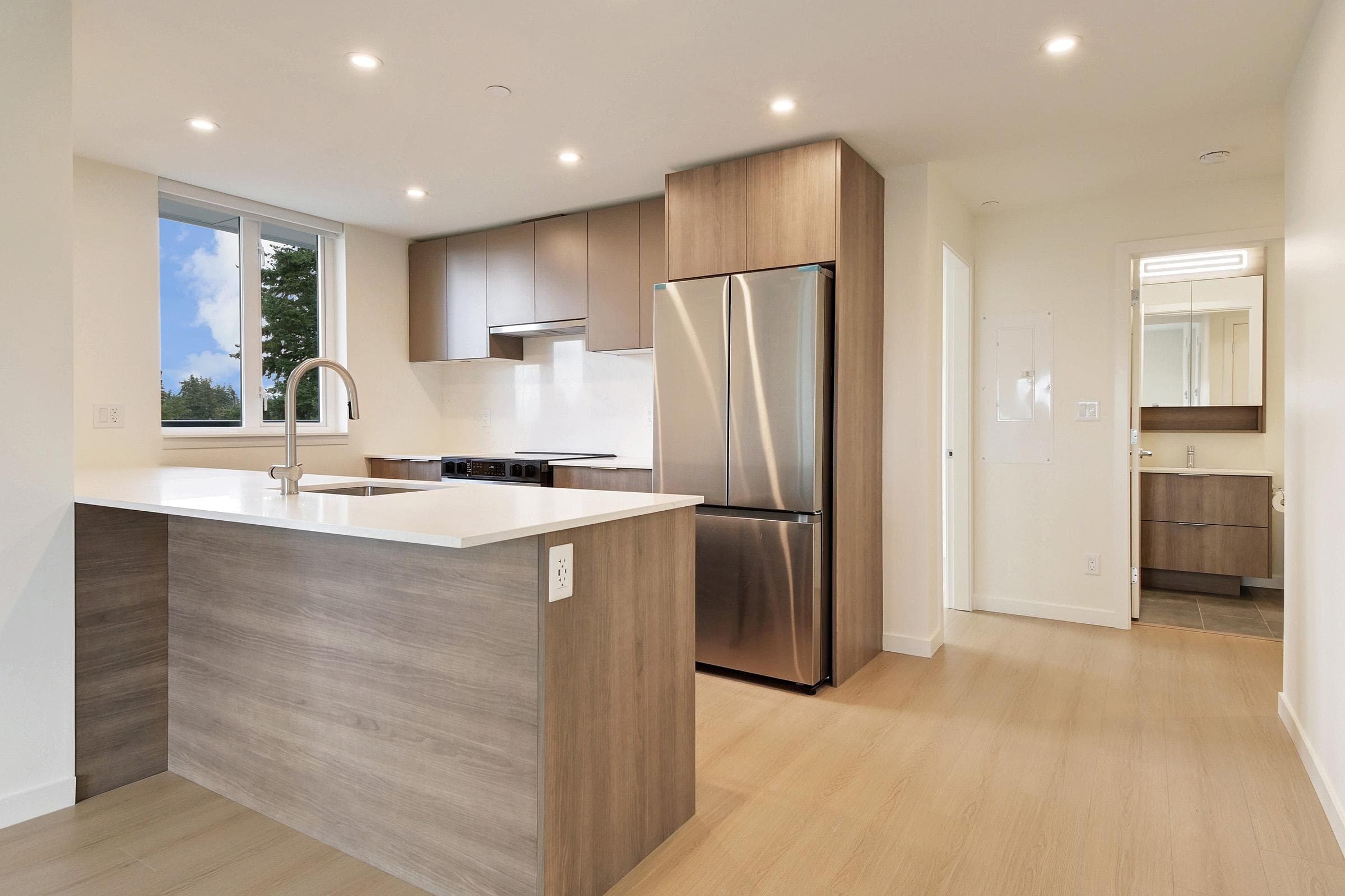 W303 - 10828 139a Street, Surrey, V3R 0H3 — photo 5