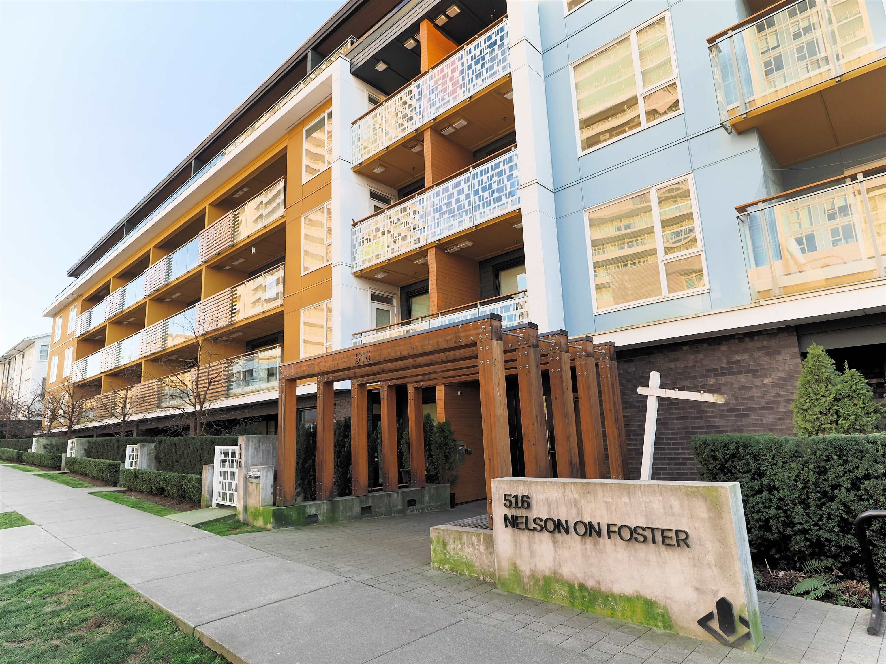 213 - 516 Foster Avenue, Coquitlam