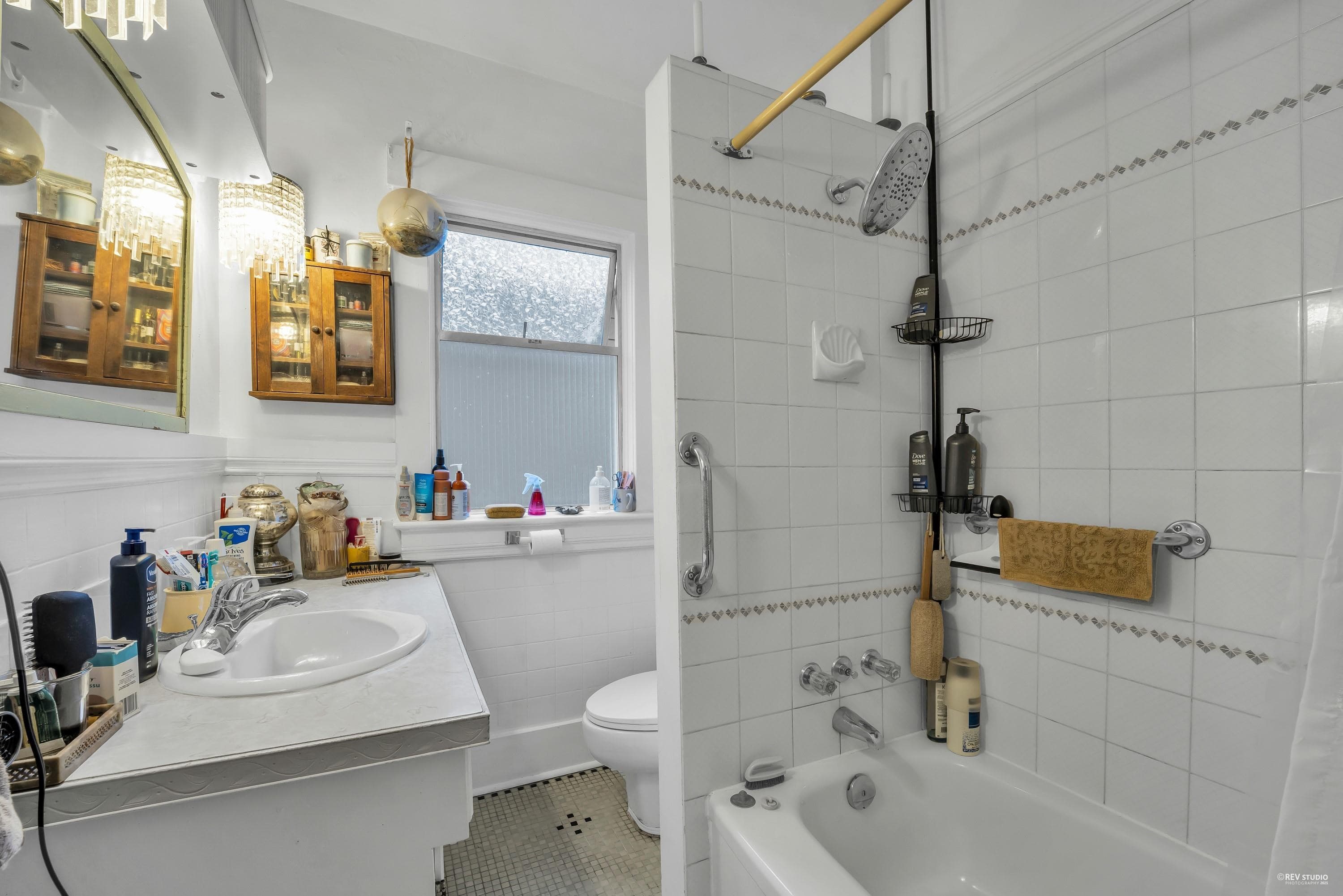 458 E 9th Street, North Vancouver, V7L 2B4 — photo 3