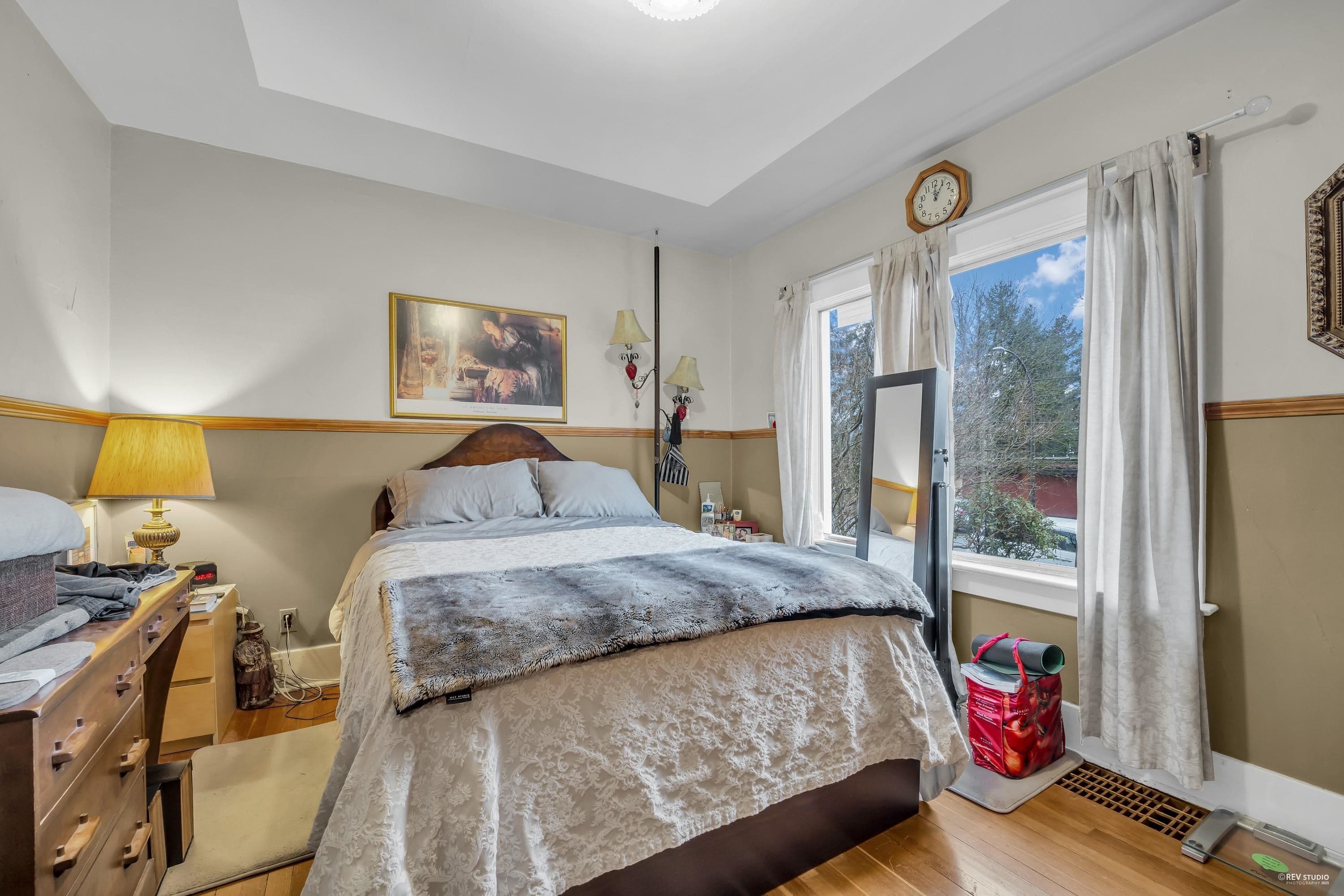 458 E 9th Street, North Vancouver, V7L 2B4 — photo 2
