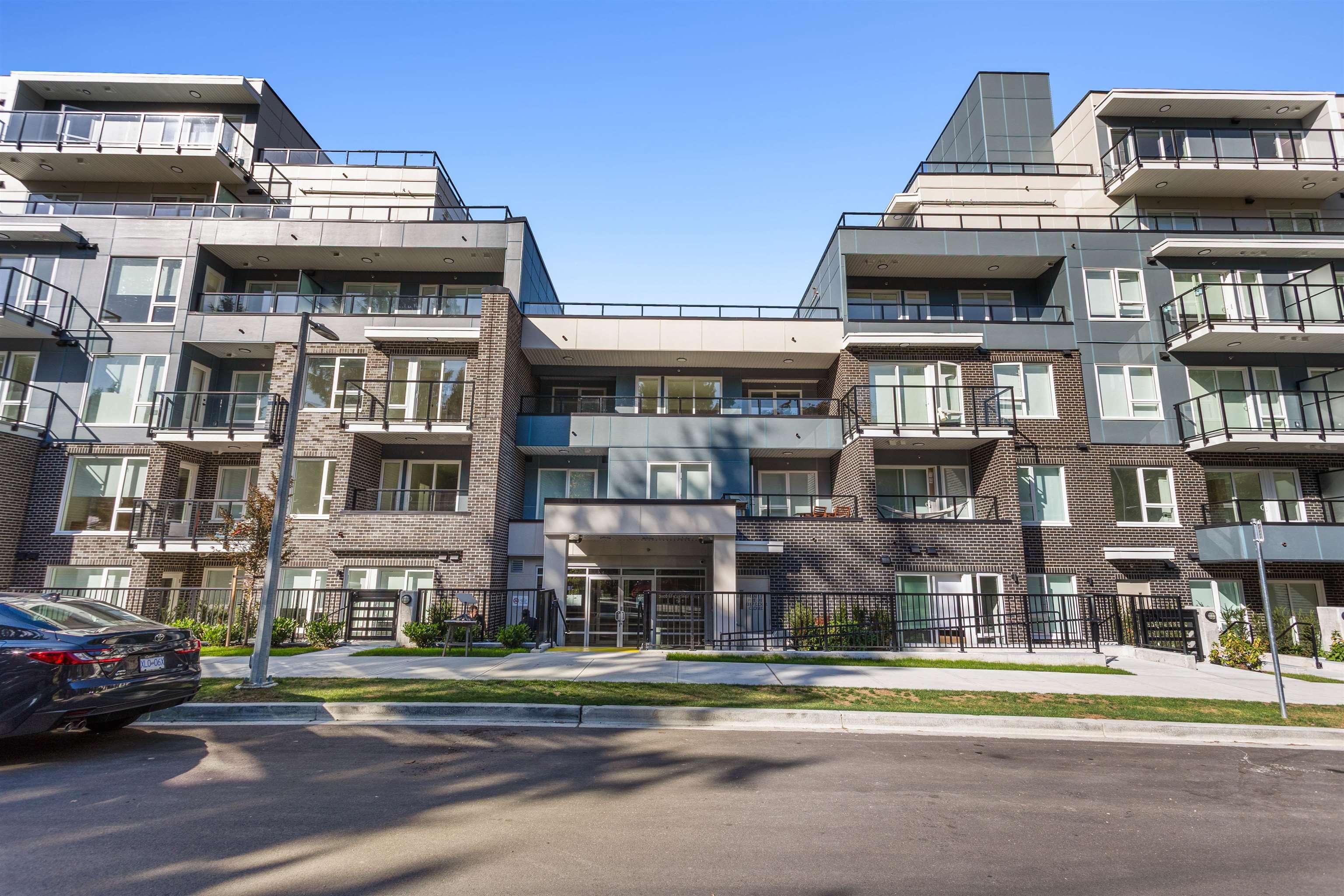 505 - 2002 St George Street, Port Moody