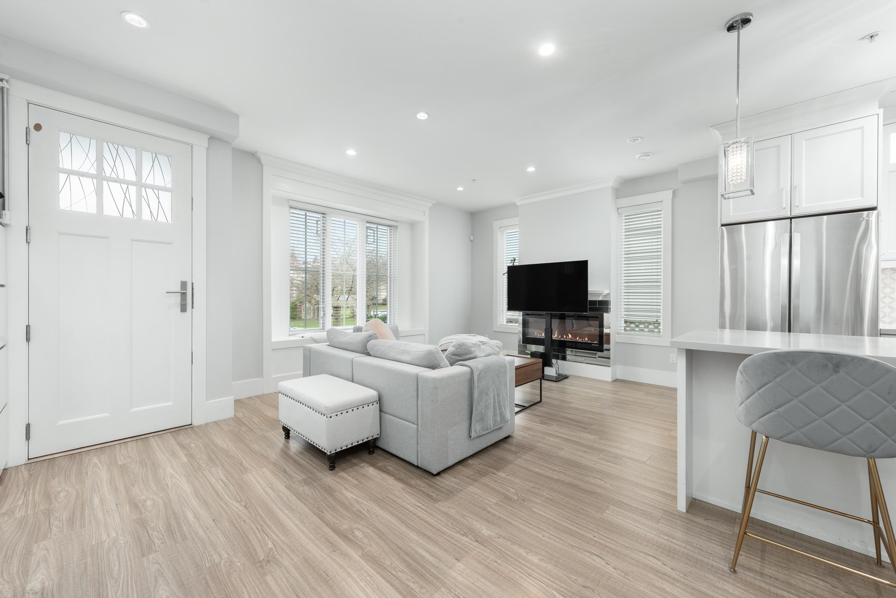 2496 Brock Street, Vancouver, V5R 2R4 — photo 4