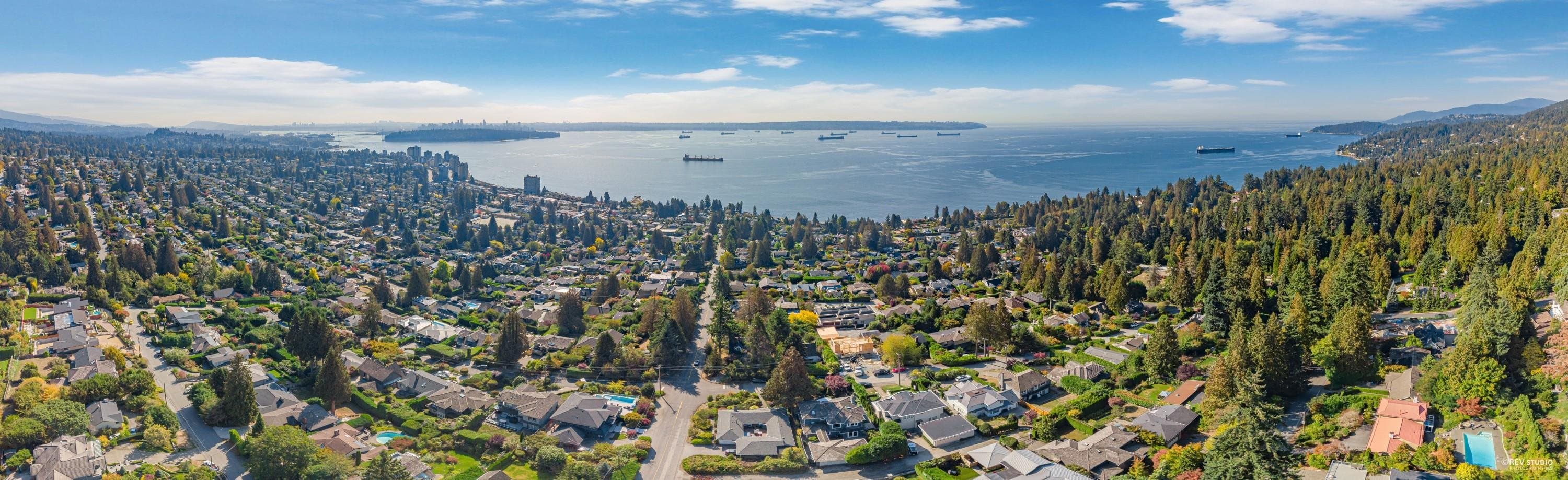 2602 Ottawa Avenue, West Vancouver