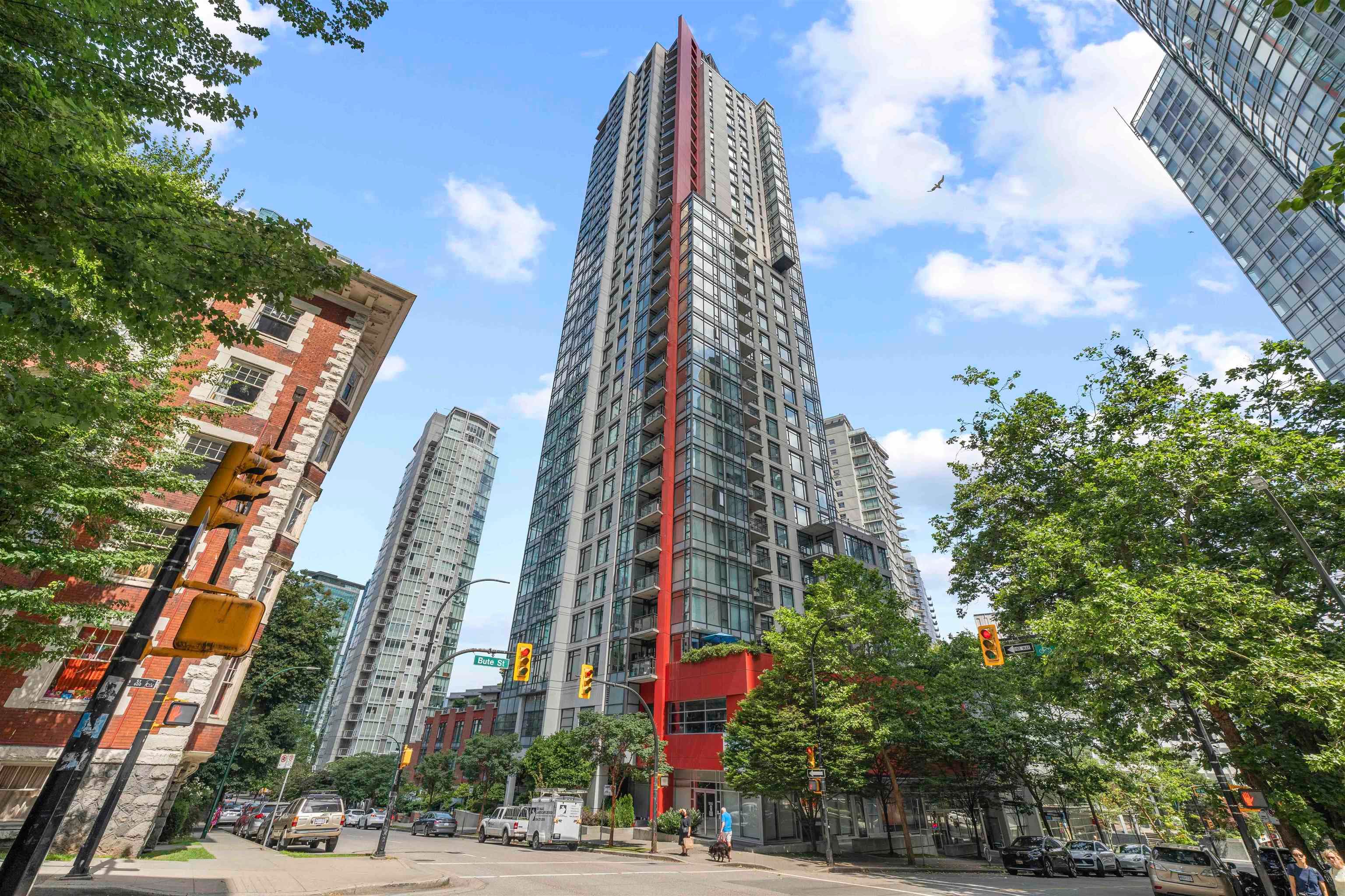 1705 - 1211 Melville Street, Vancouver