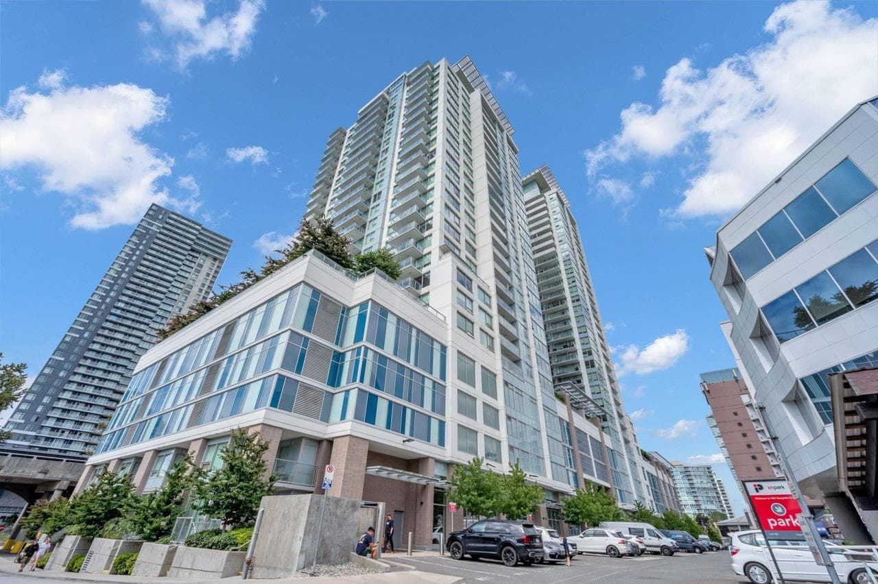 902 - 988 Quayside Drive, New Westminster, V3M 0L5 — photo 2